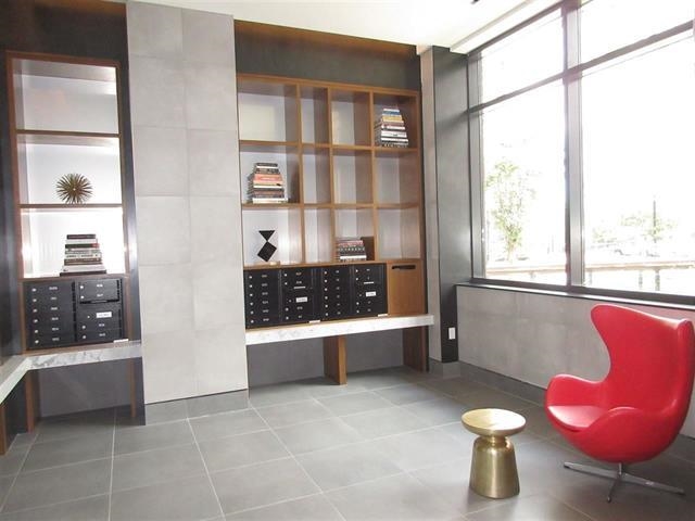 1400 HUDSON ST Unit: 220