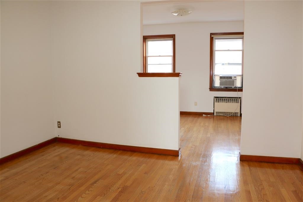 816 BLOOMFIELD ST Unit: 2