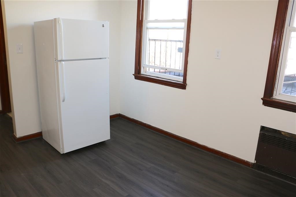 816 BLOOMFIELD ST Unit: 2