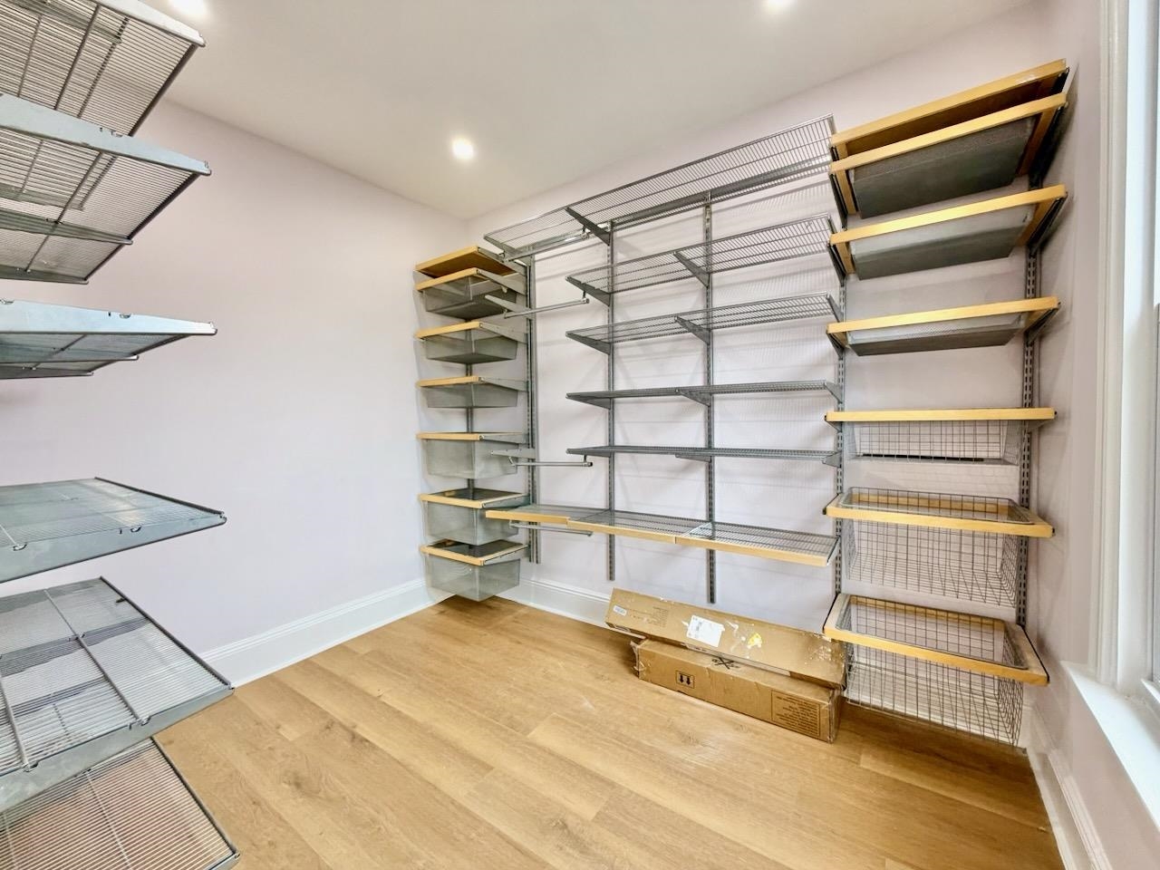 130 BEACH ST Unit: 2