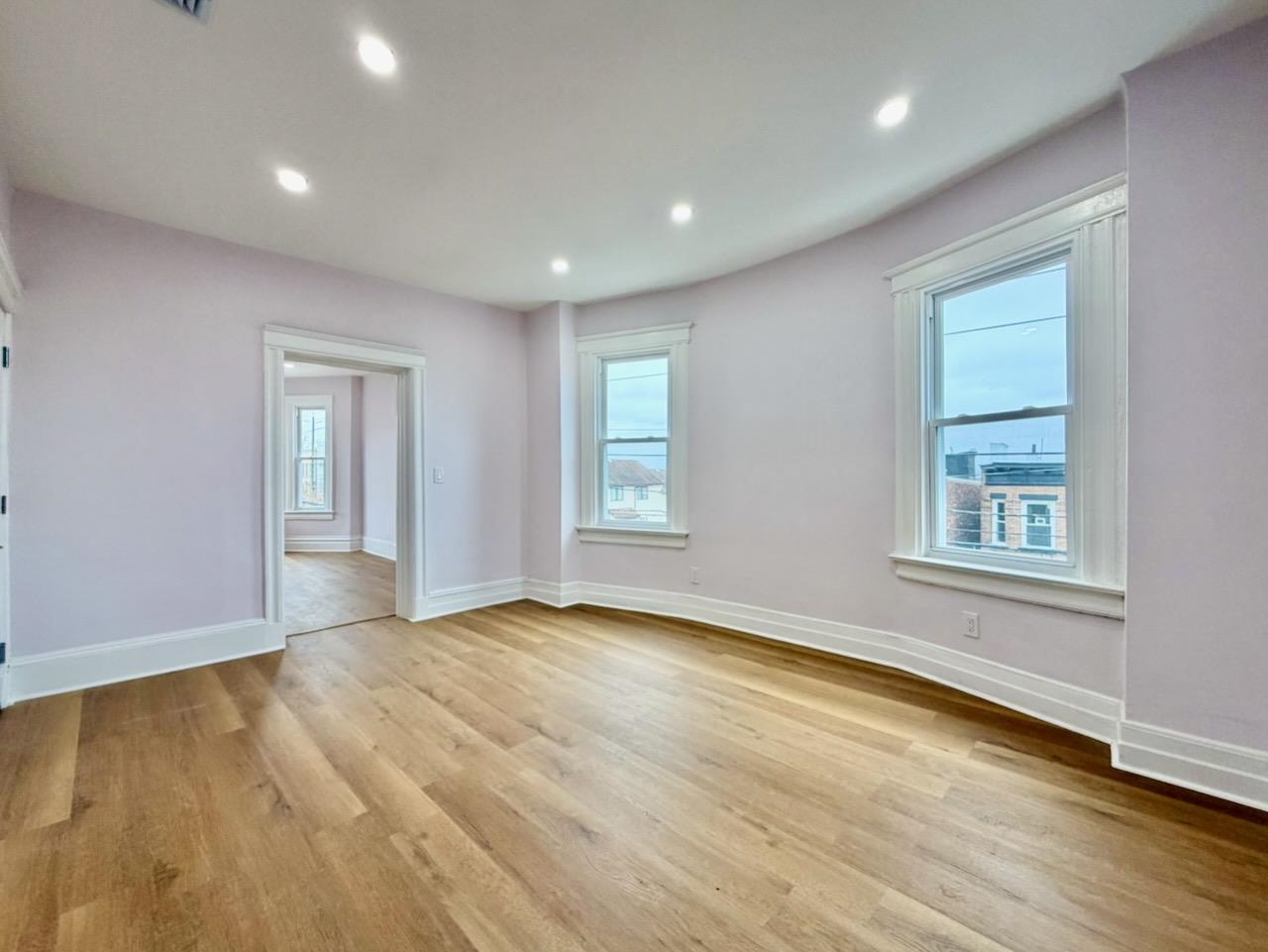 130 BEACH ST Unit: 2