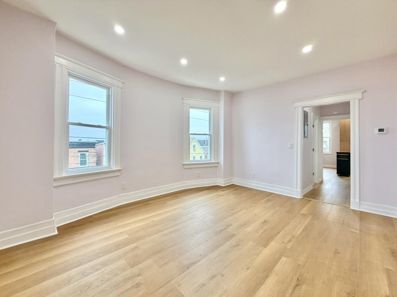 130 BEACH ST Unit: 2