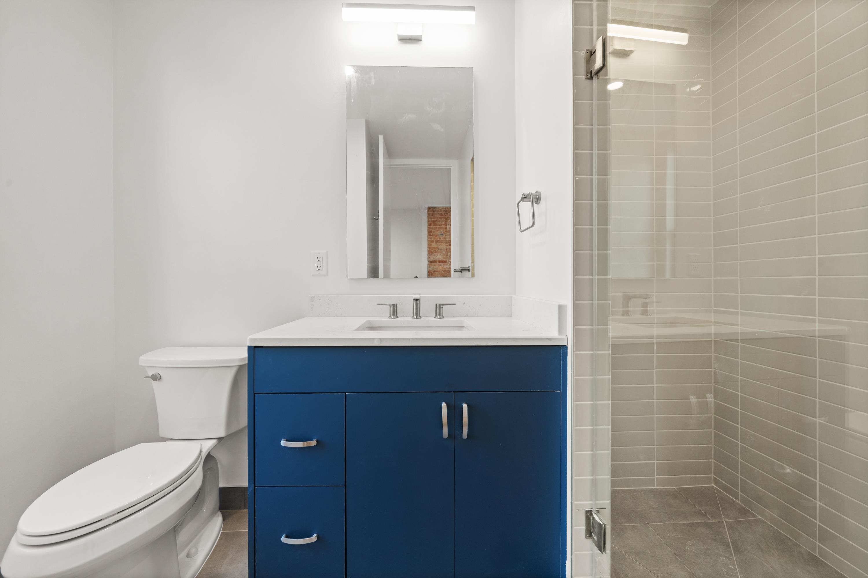 119 STORMS AVE Unit: 2