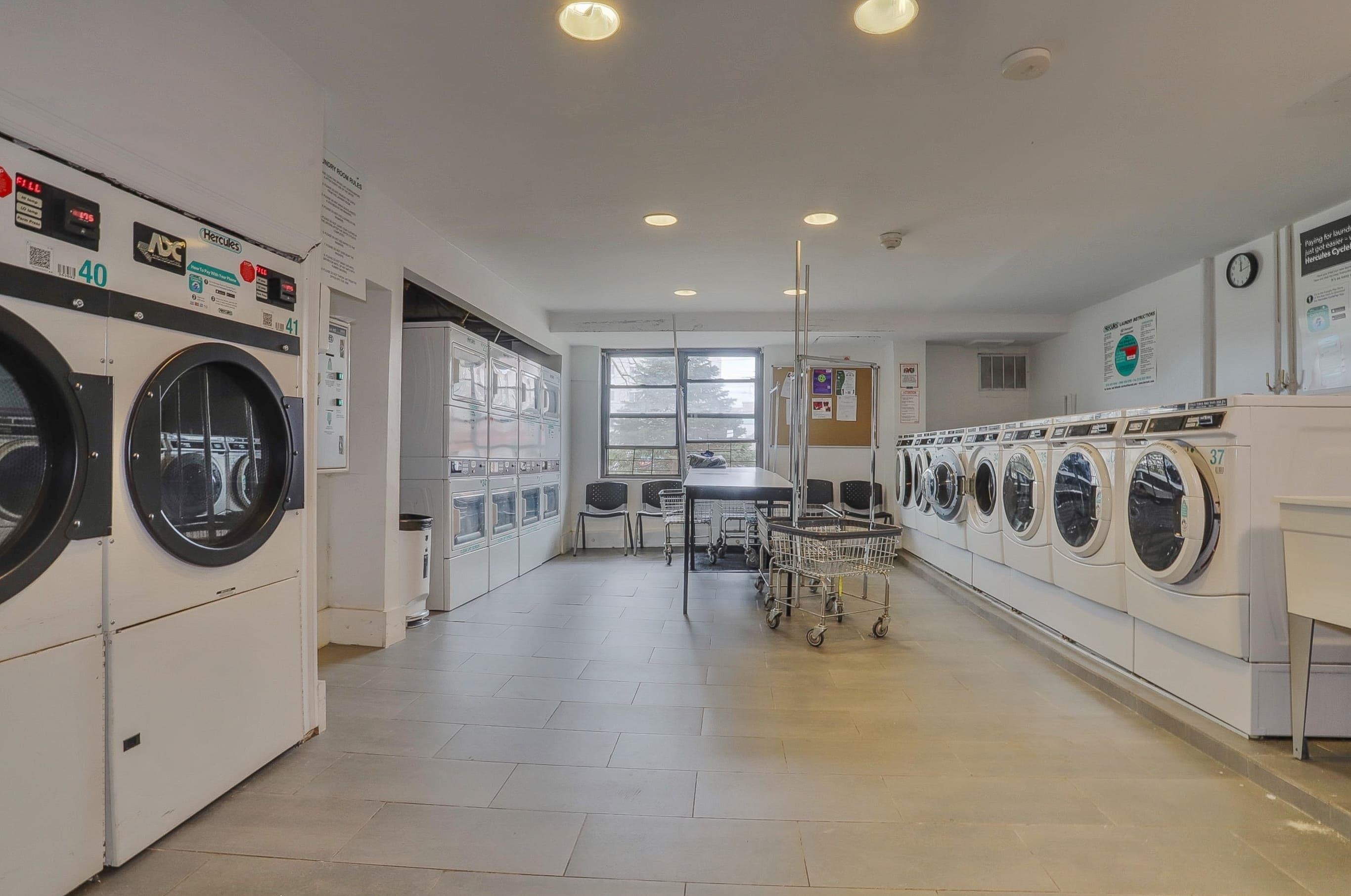 500 CENTRAL AVE Unit: 1014