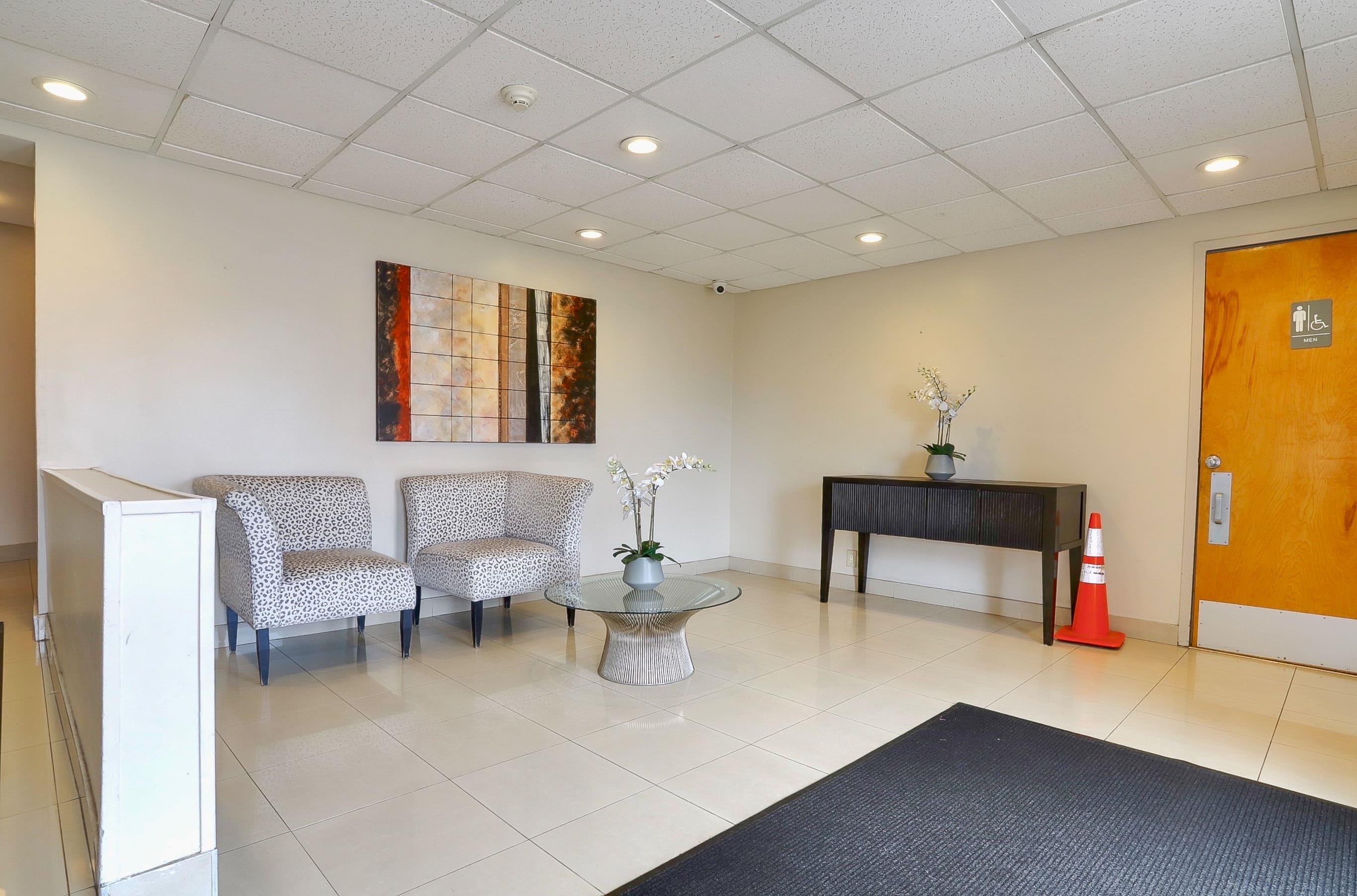 500 CENTRAL AVE Unit: 1014