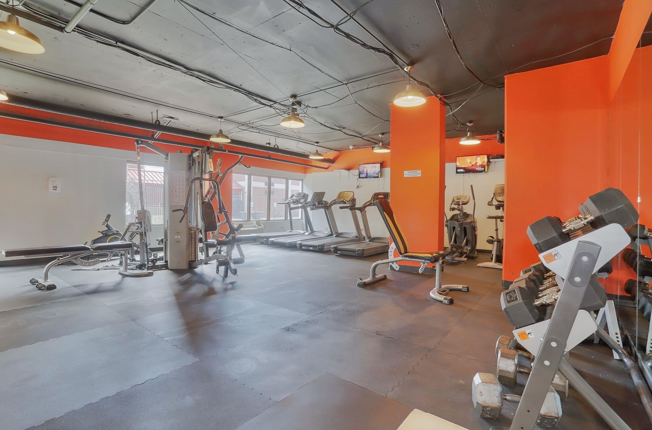 500 CENTRAL AVE Unit: 1014