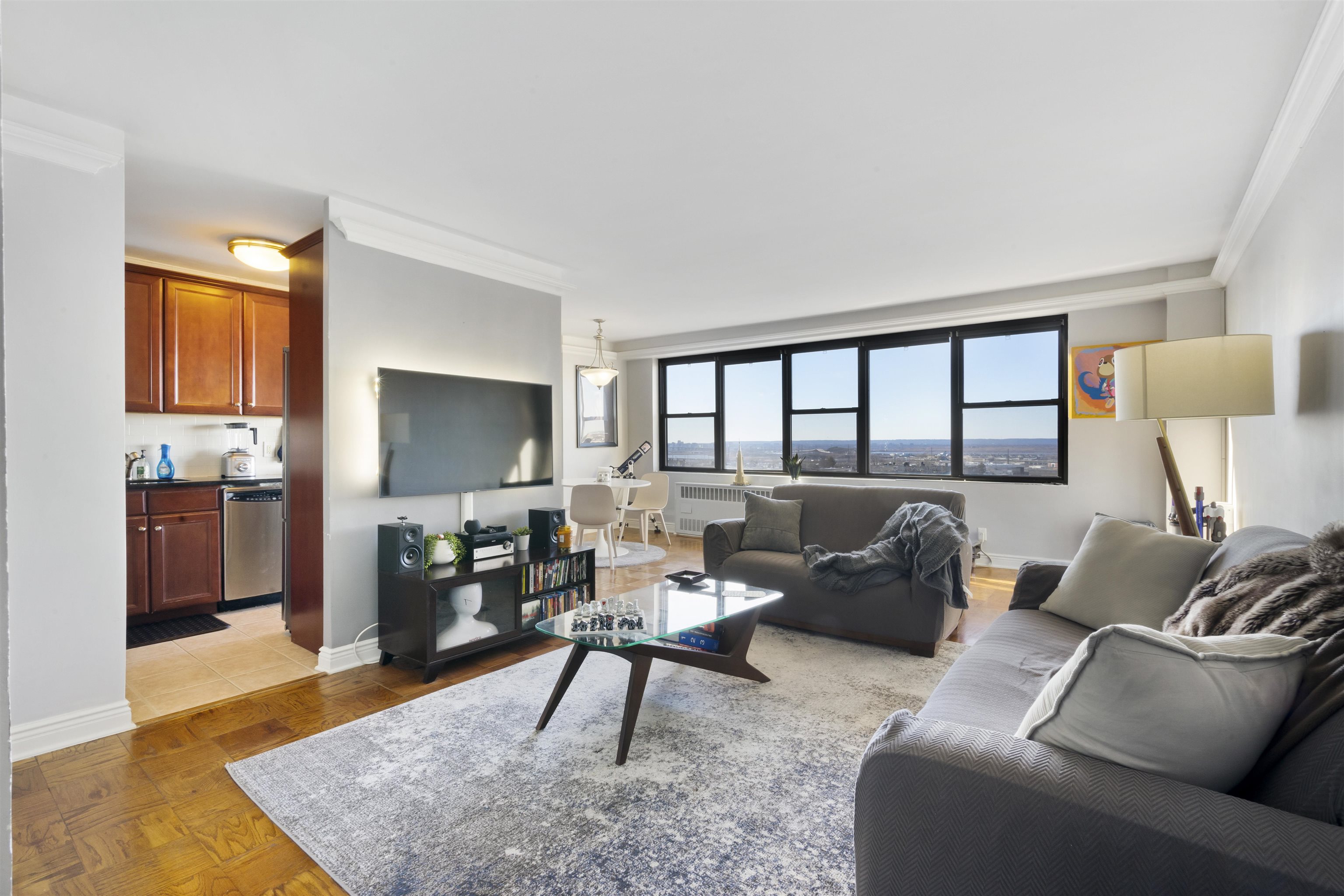 500 CENTRAL AVE Unit: 1014