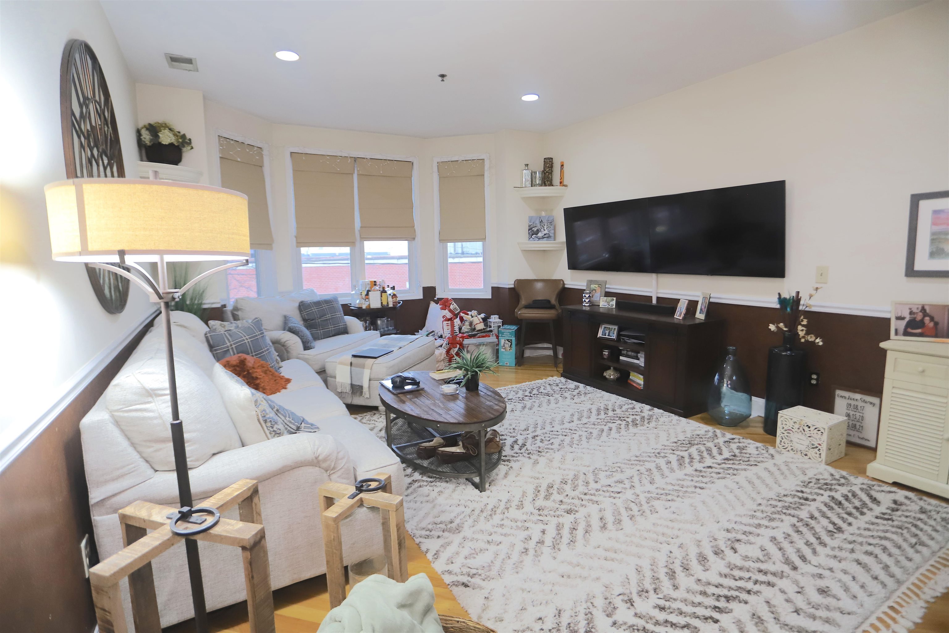 915 MADISON ST Unit: 3C