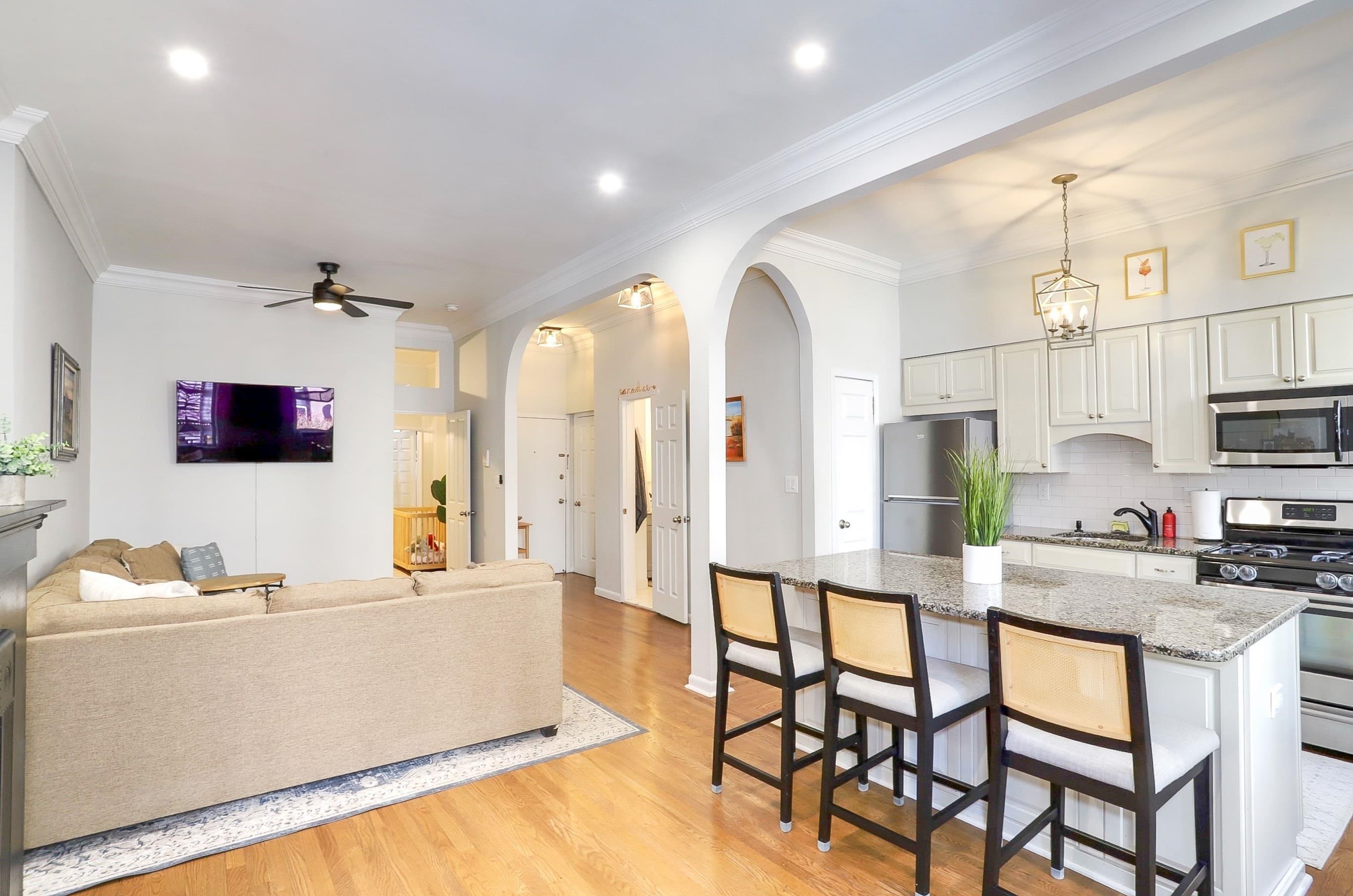 1226 PARK AVE Unit: 2