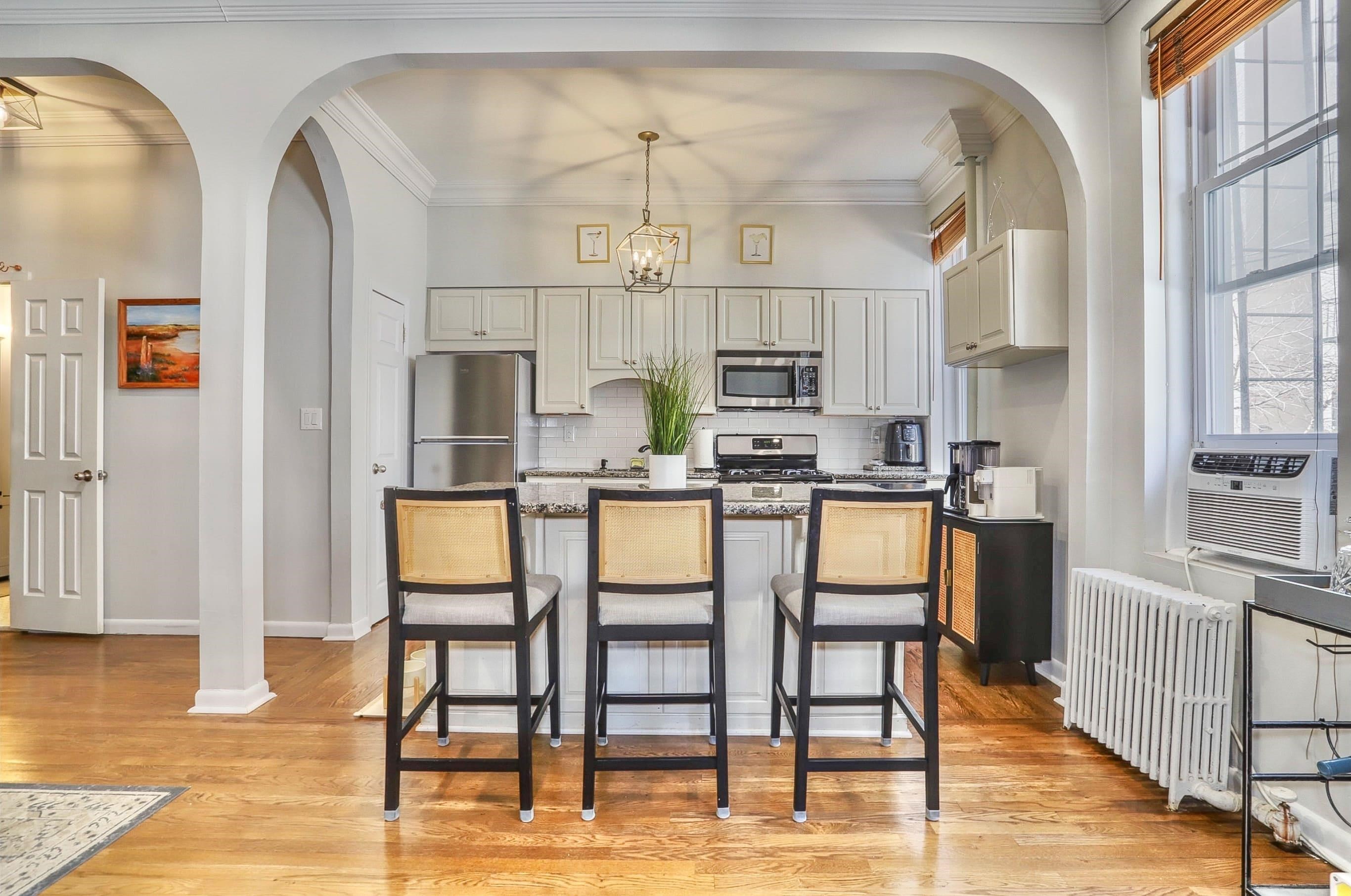 1226 PARK AVE Unit: 2