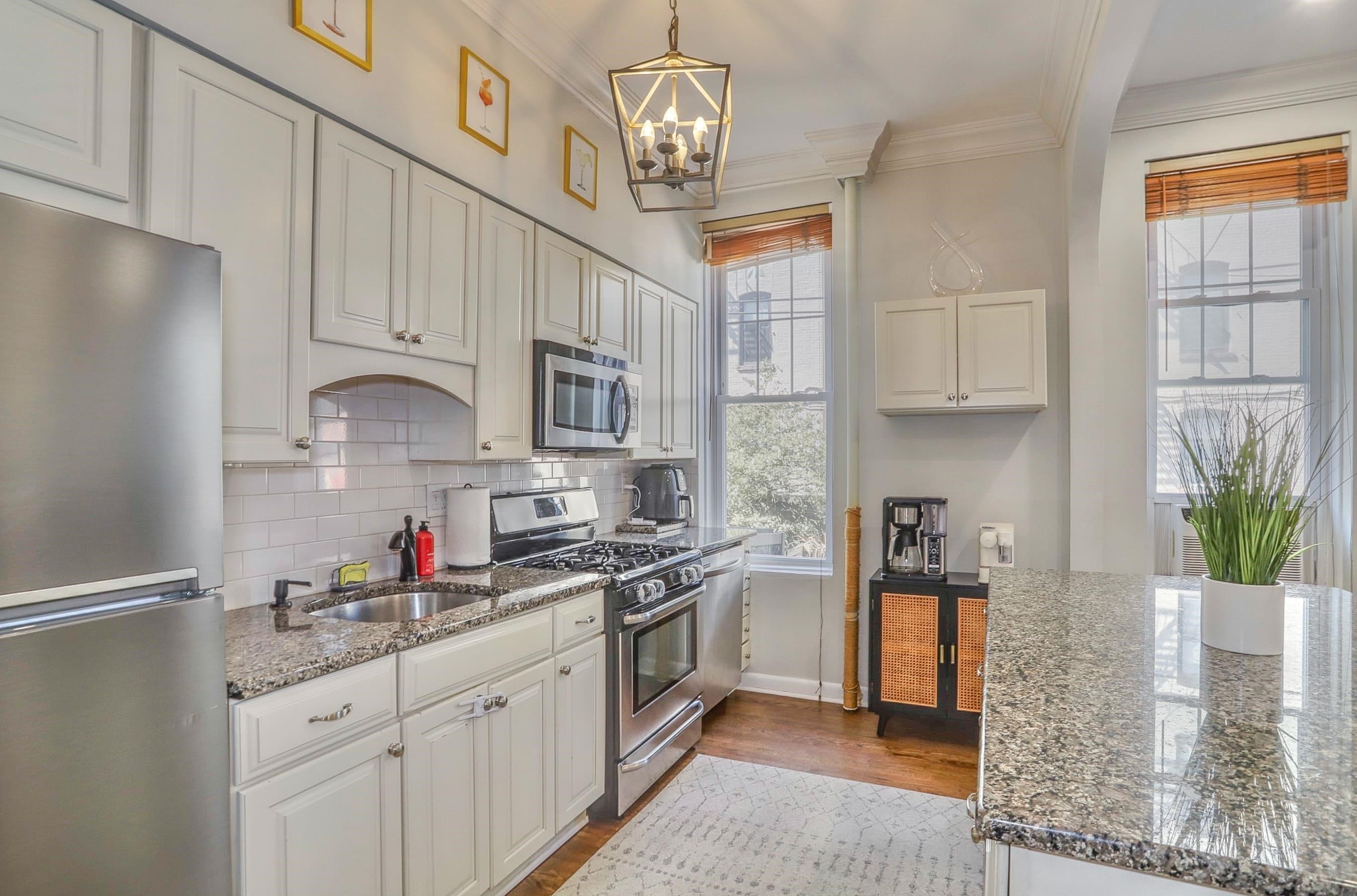 1226 PARK AVE Unit: 2