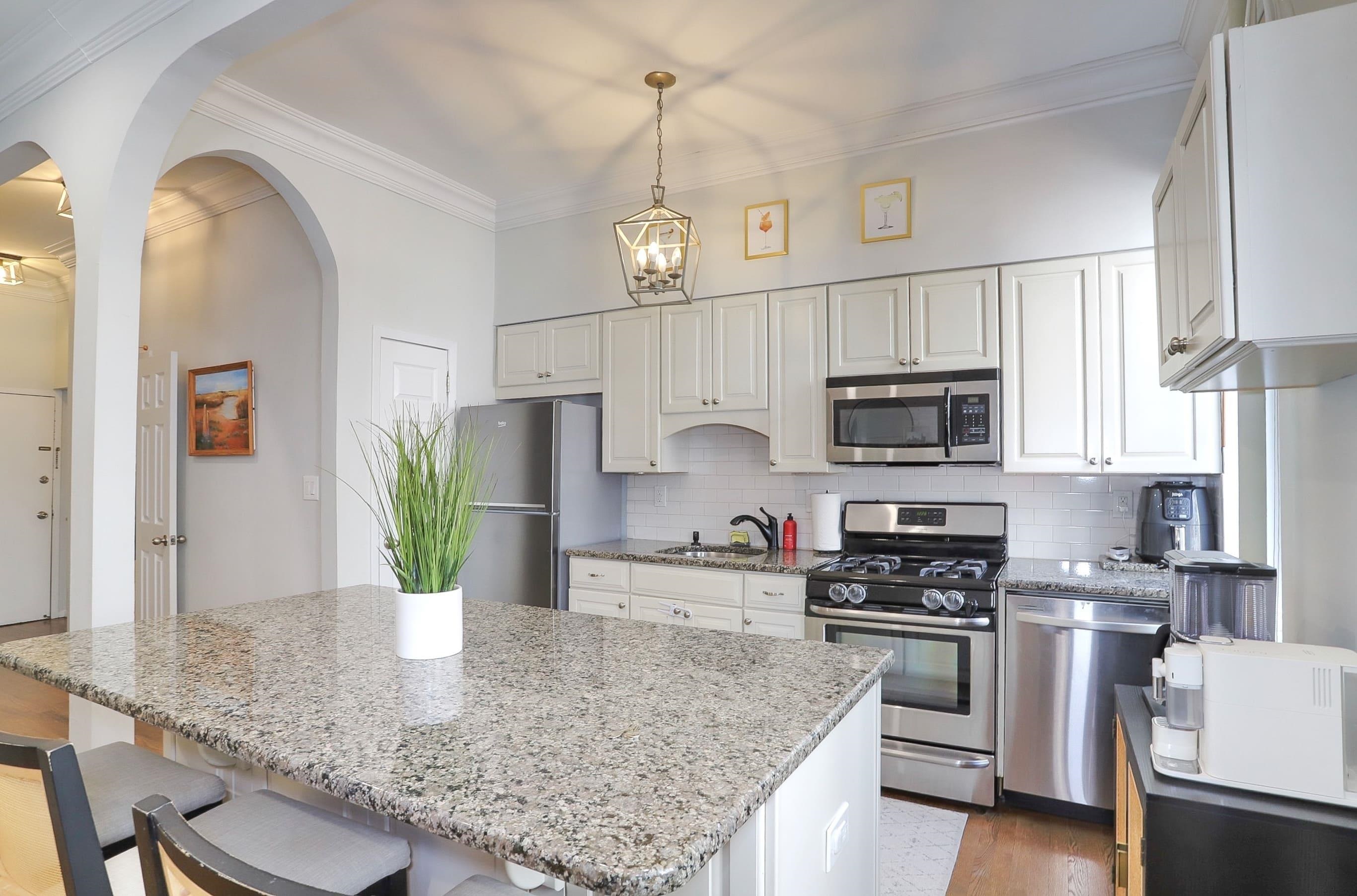 1226 PARK AVE Unit: 2