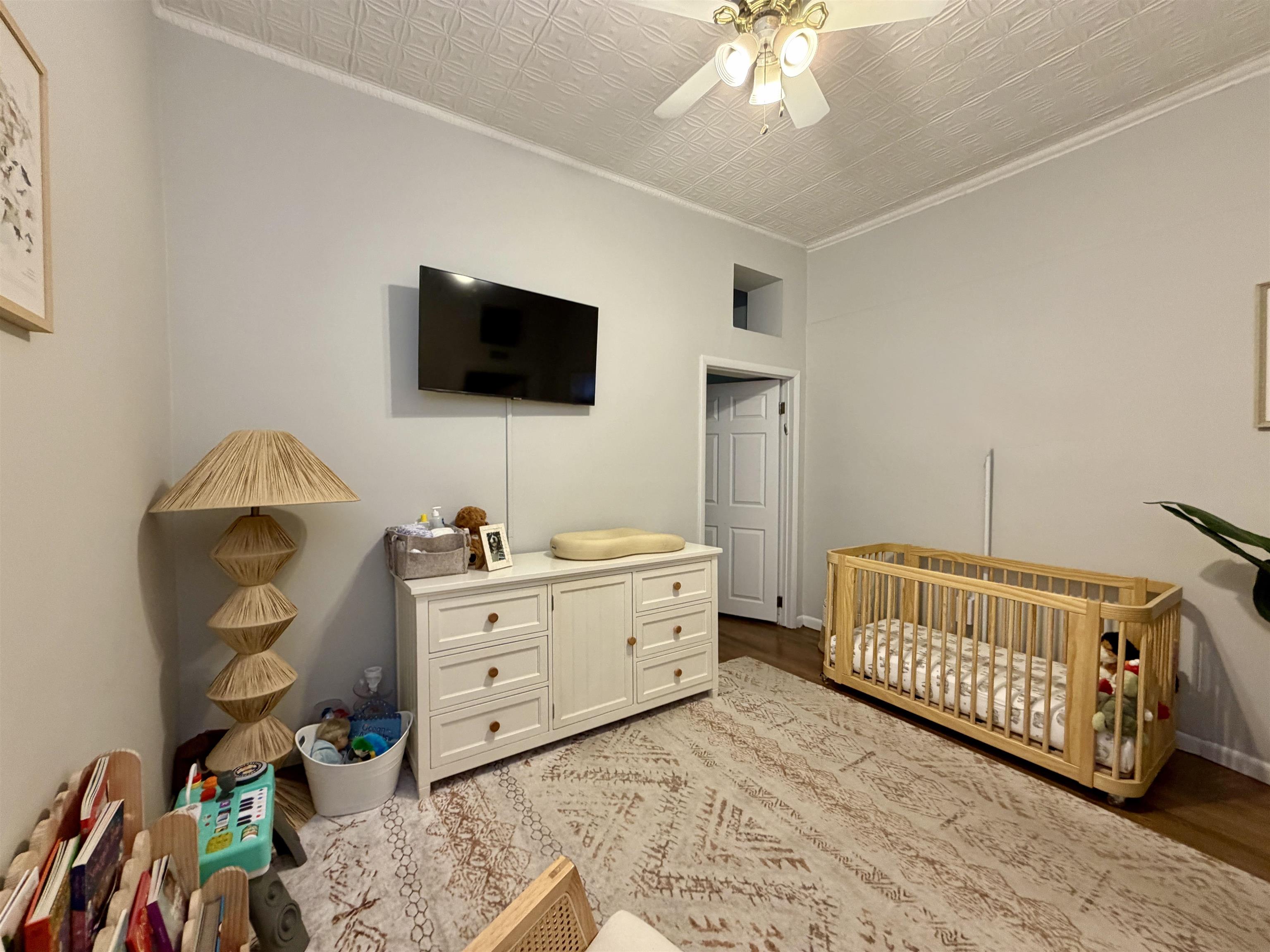 1226 PARK AVE Unit: 2