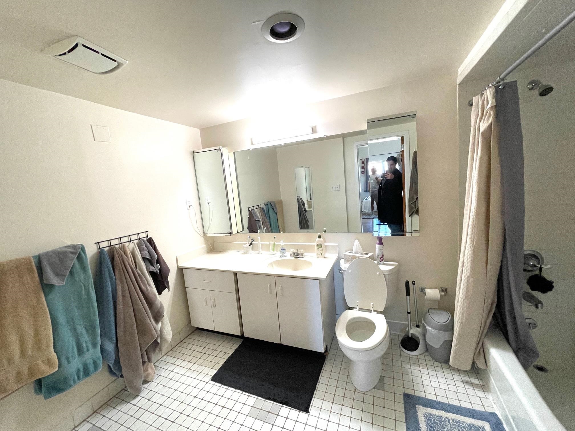450 7TH ST Unit: 4G