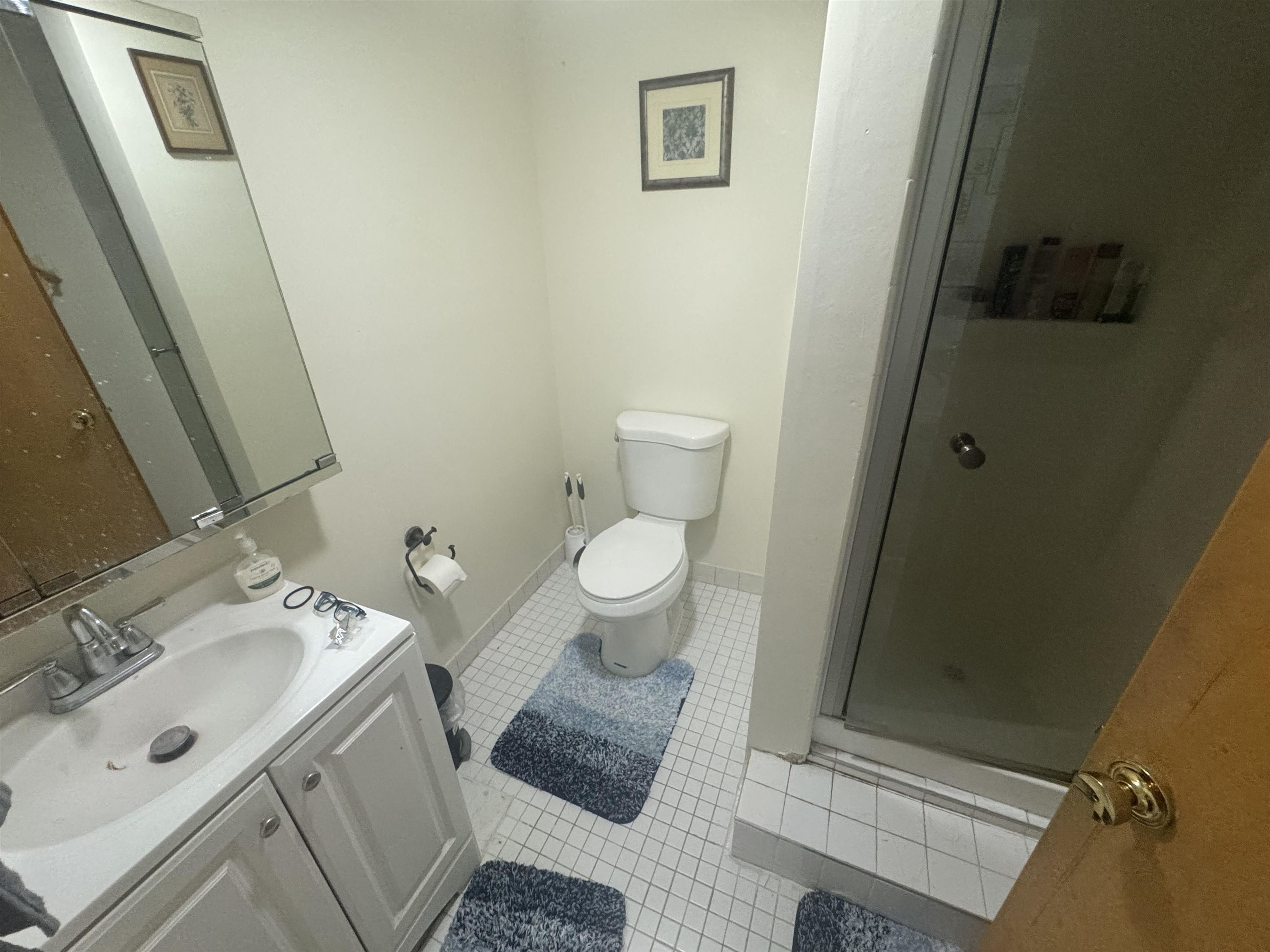 450 7TH ST Unit: 4G