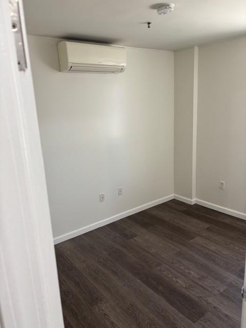 2700 SUMMIT AVE Unit: 101