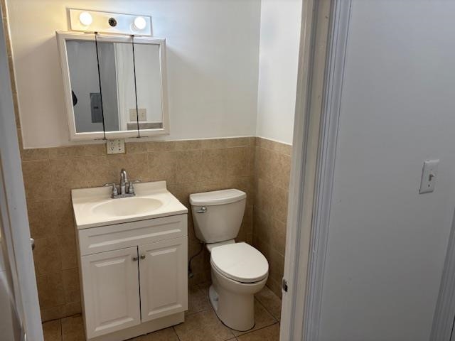 2700 SUMMIT AVE Unit: 101