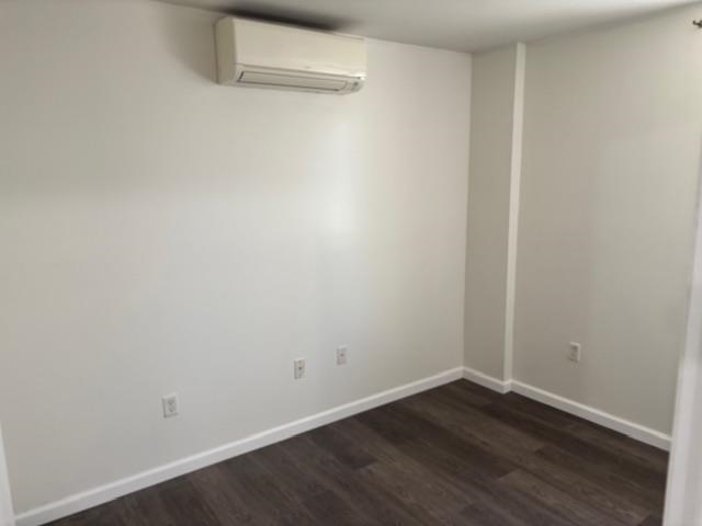 2700 SUMMIT AVE Unit: 101