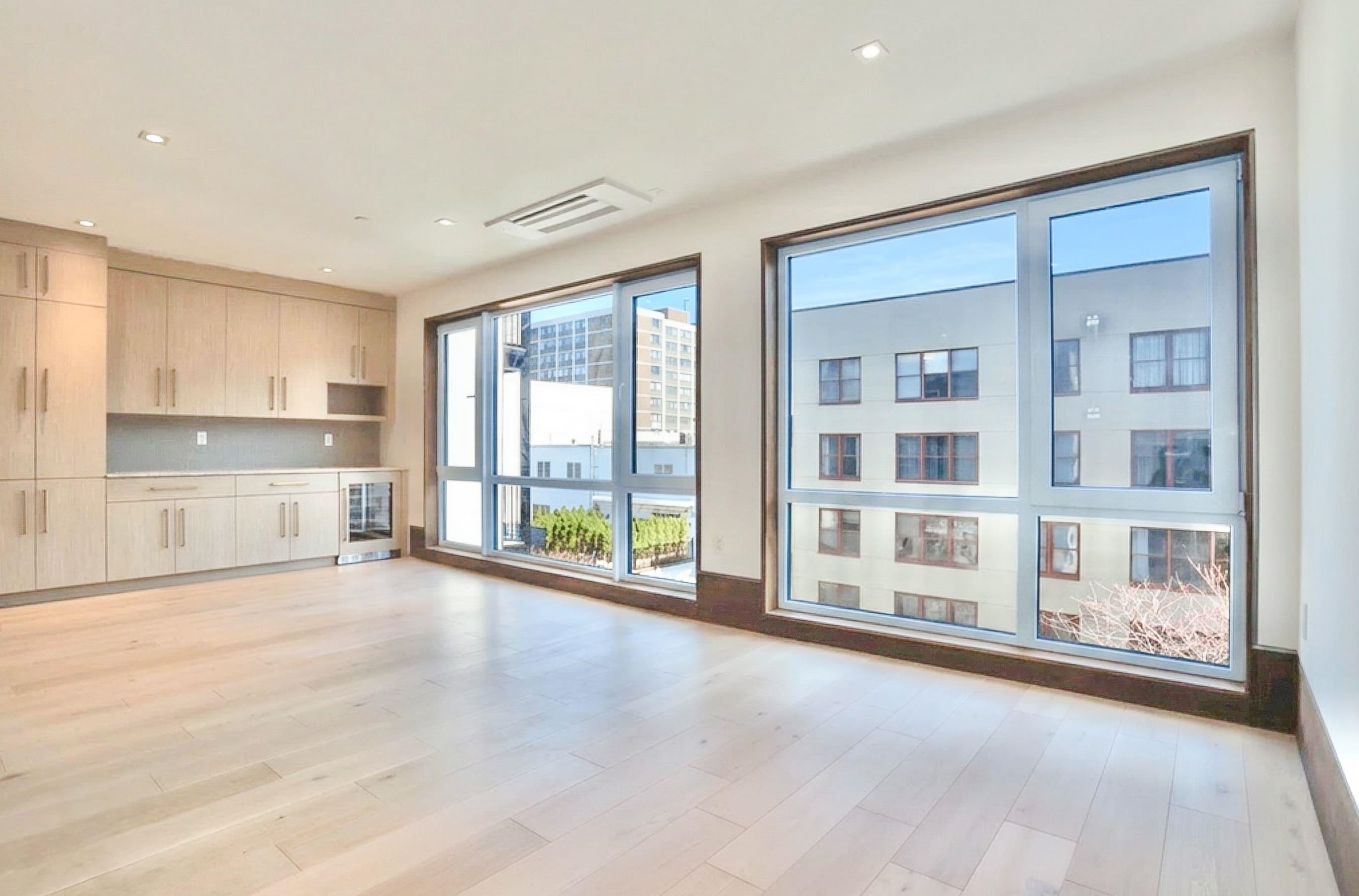 87 JEFFERSON ST Unit: 2