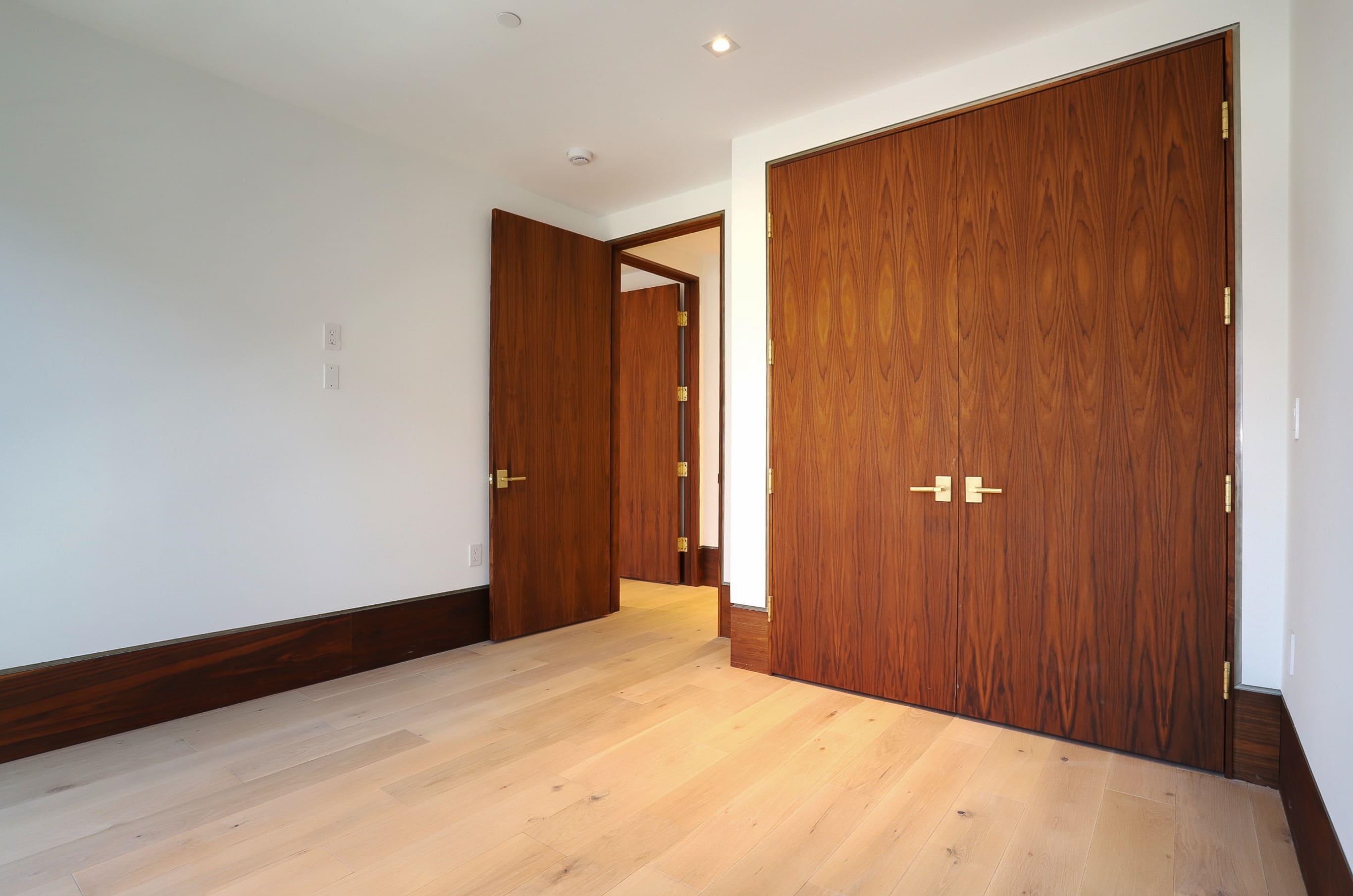 87 JEFFERSON ST Unit: 2