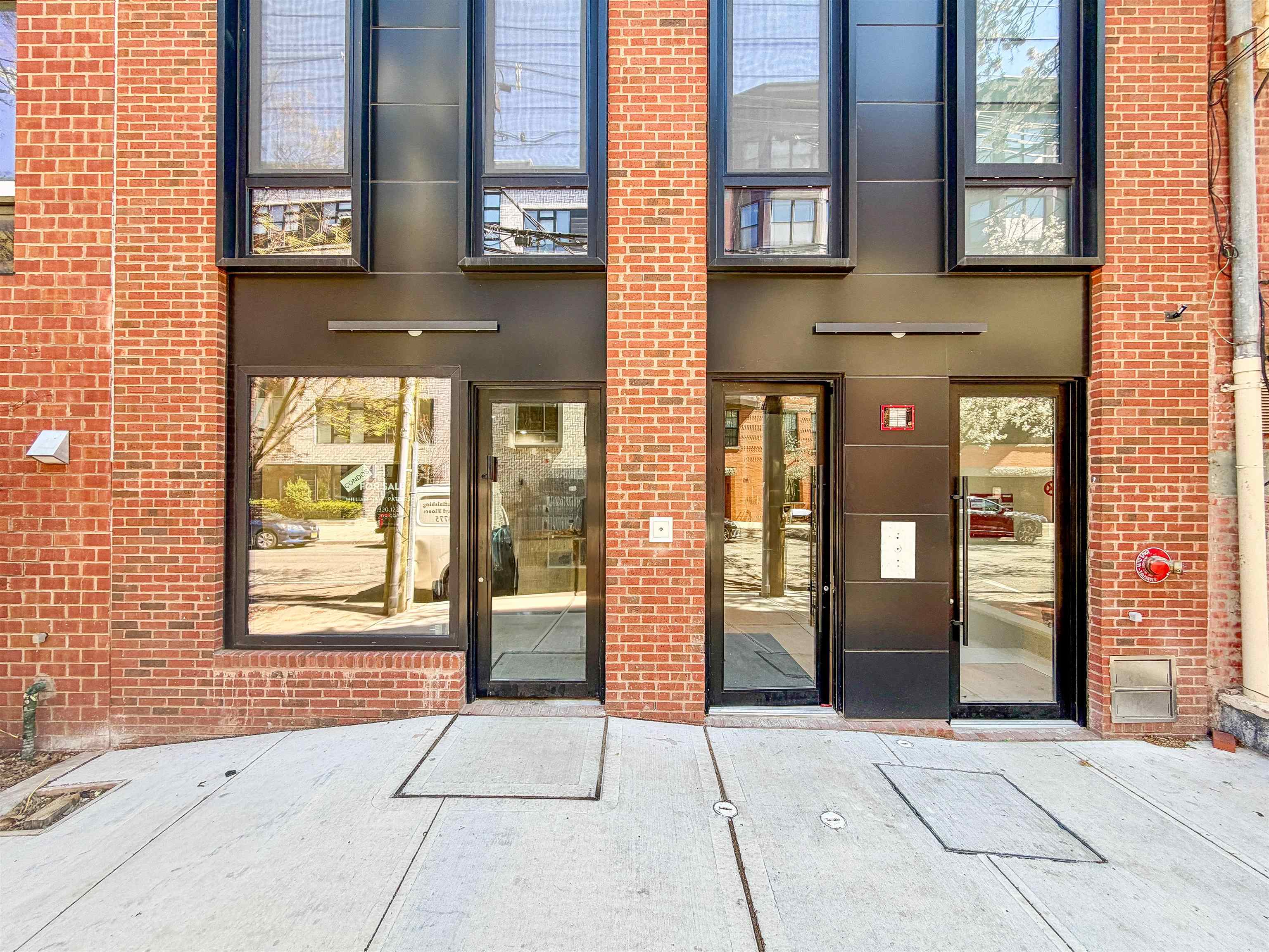 87 JEFFERSON ST Unit: 2