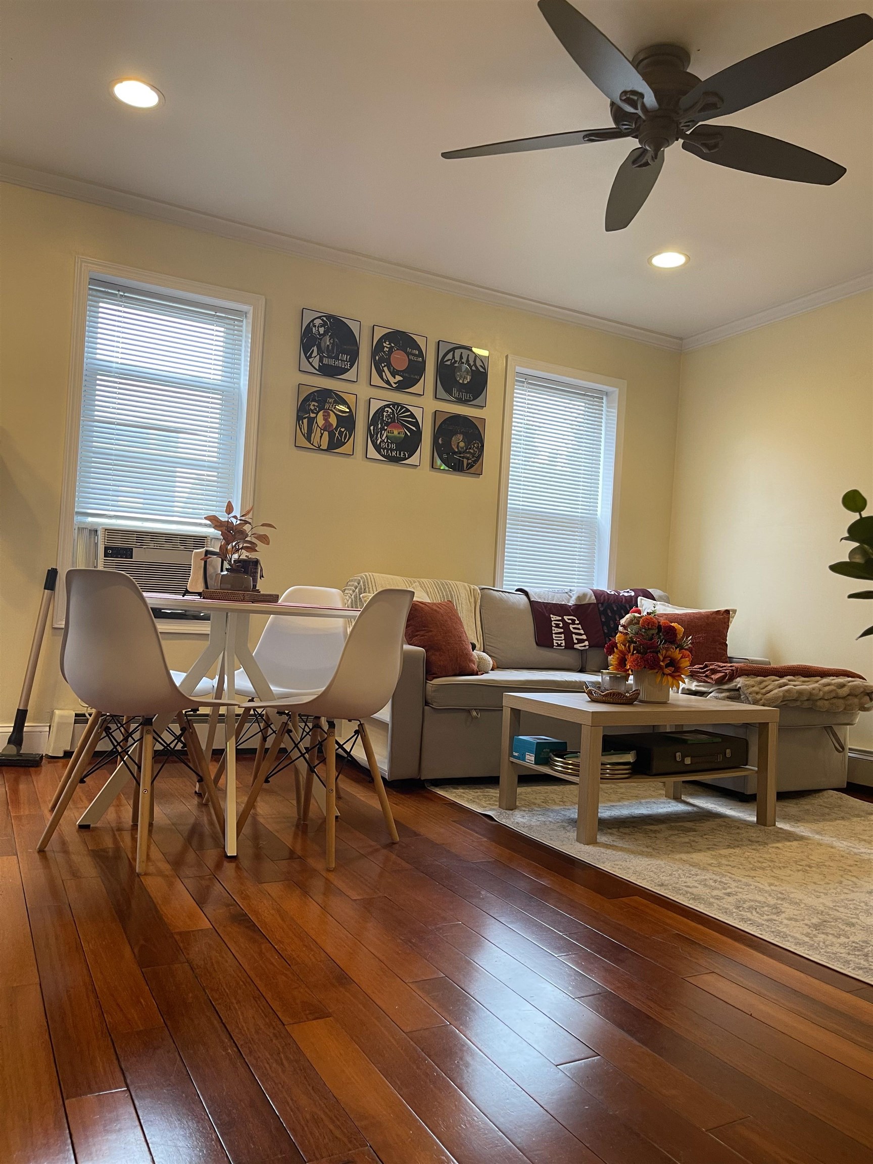 32 BEACON AVE Unit: 3