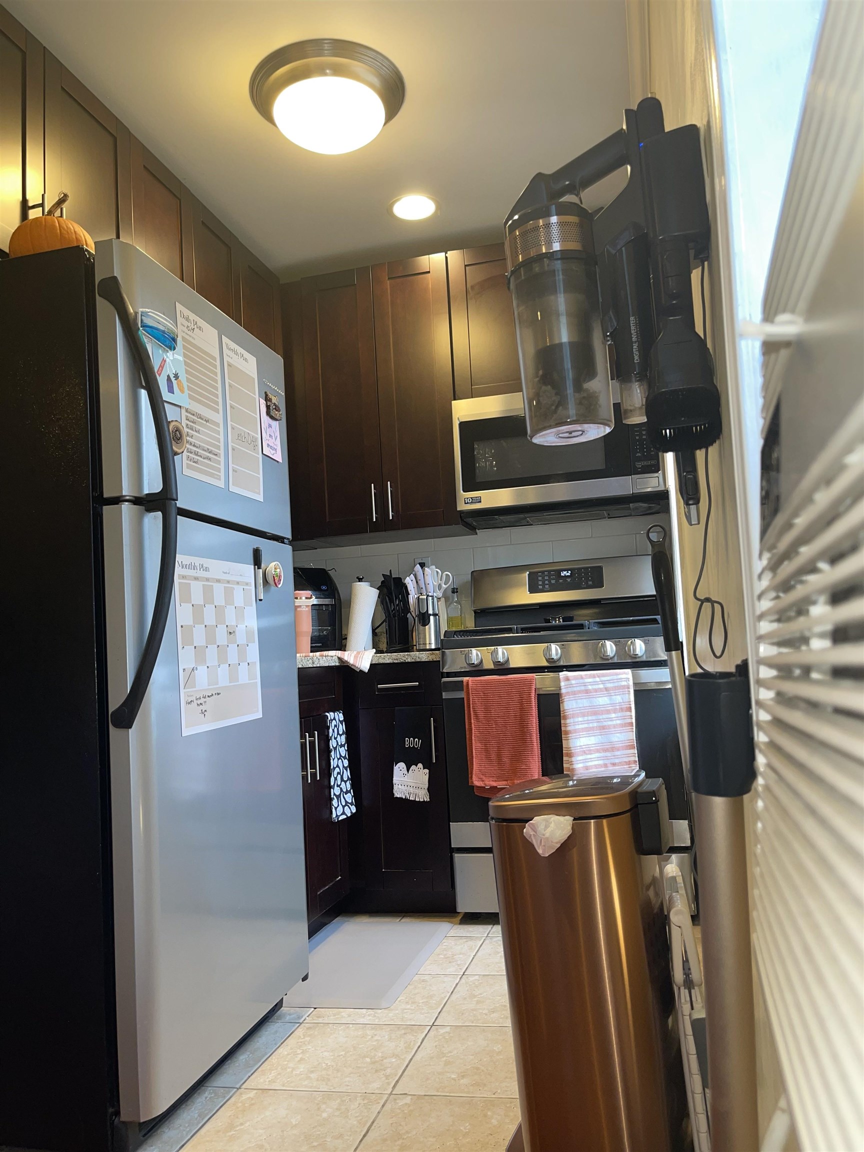 32 BEACON AVE Unit: 3