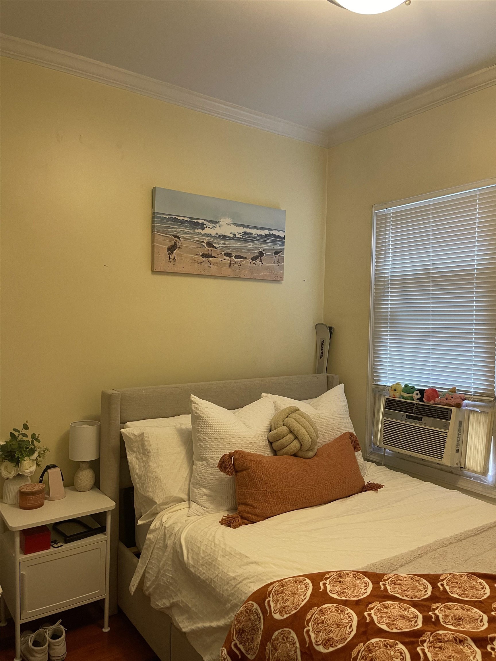 32 BEACON AVE Unit: 3