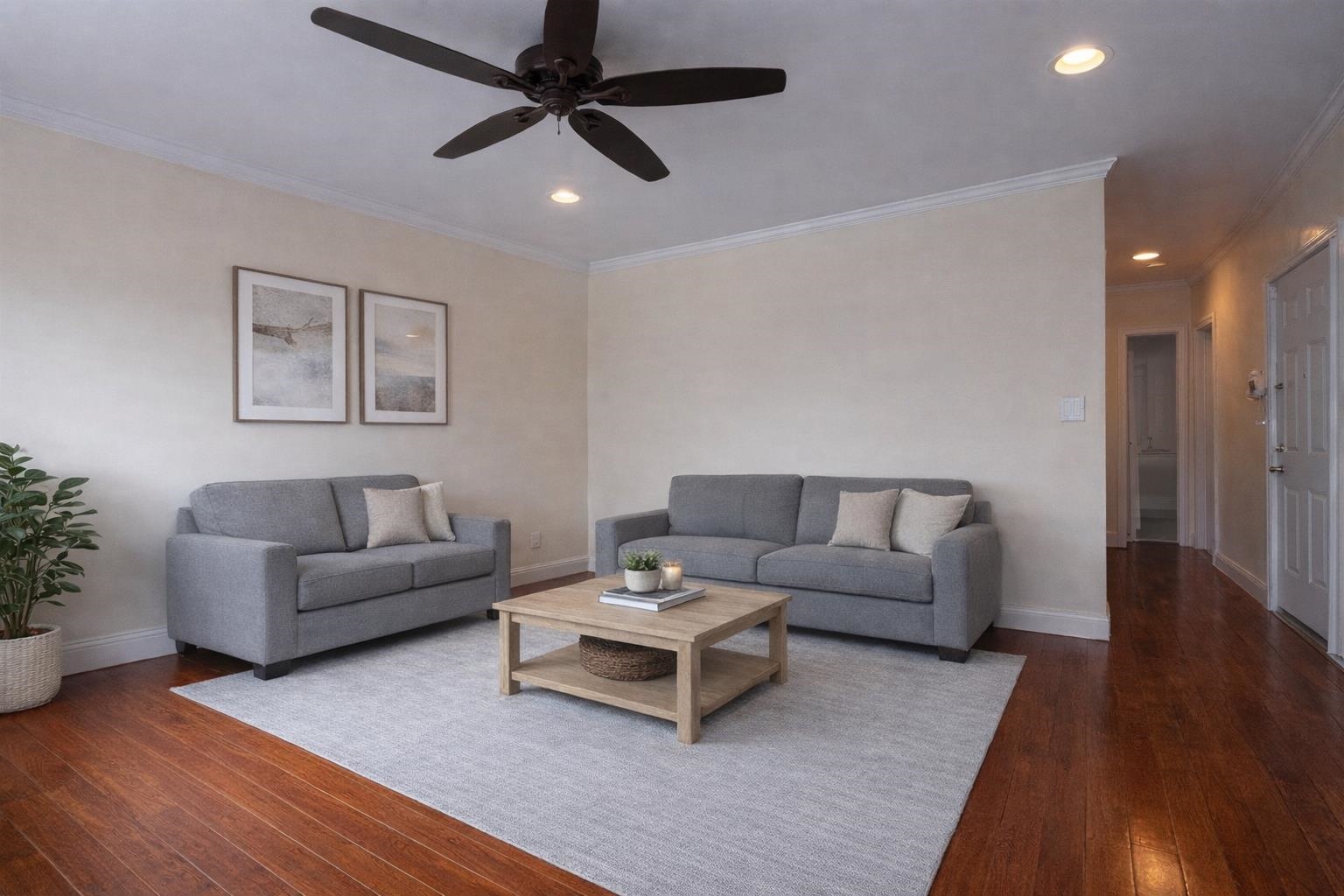 32 BEACON AVE Unit: 3