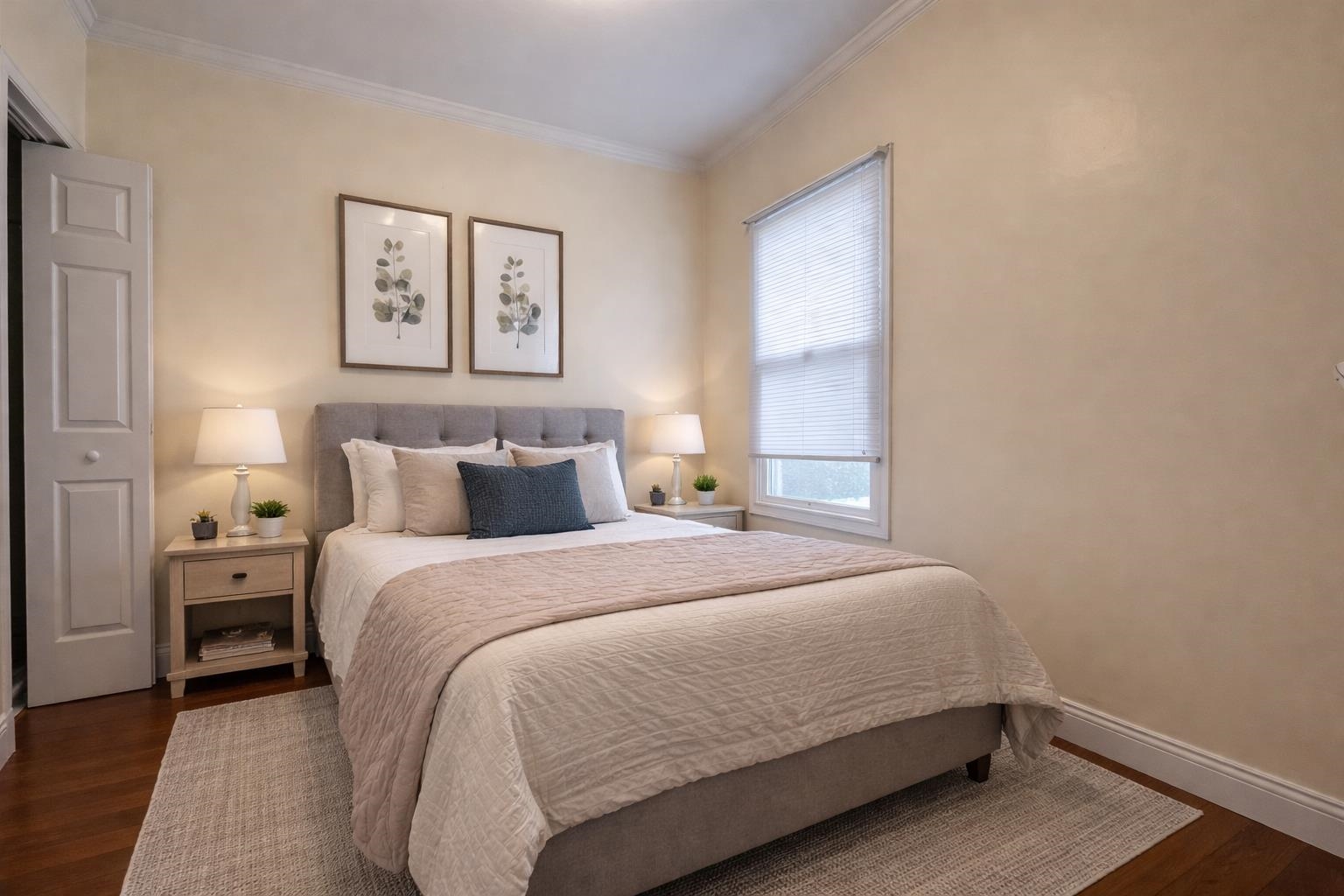 32 BEACON AVE Unit: 3