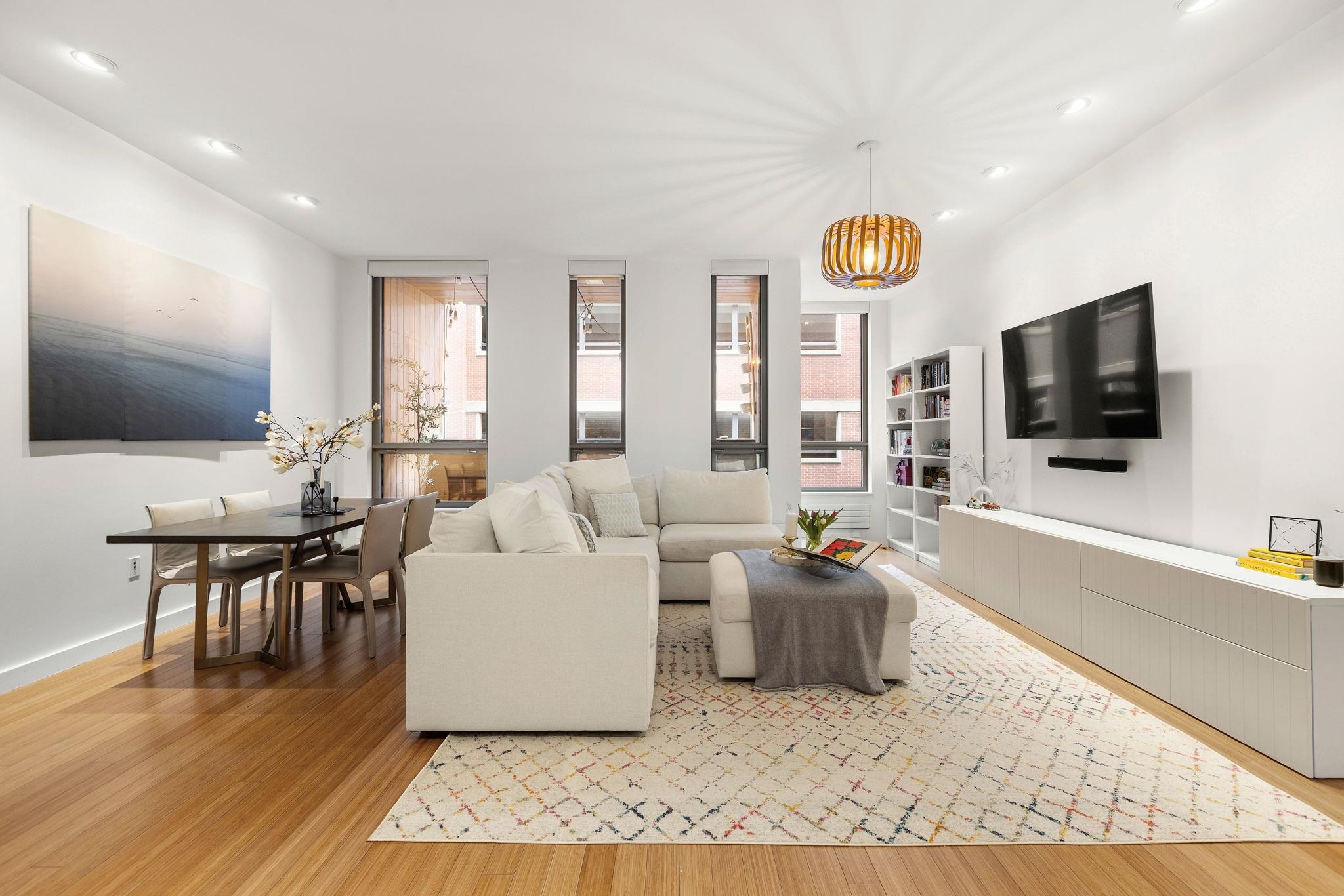 1425 GARDEN ST Unit: 305