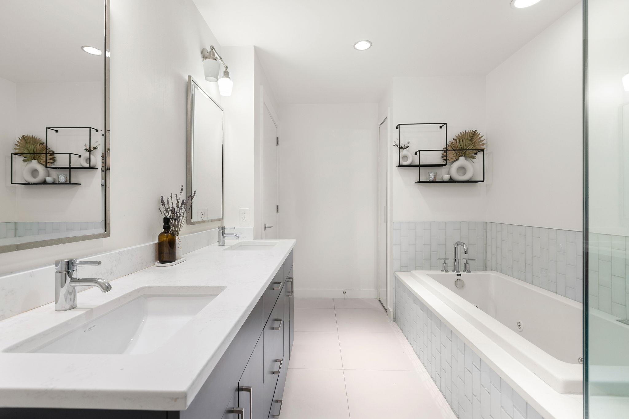 1425 GARDEN ST Unit: 305