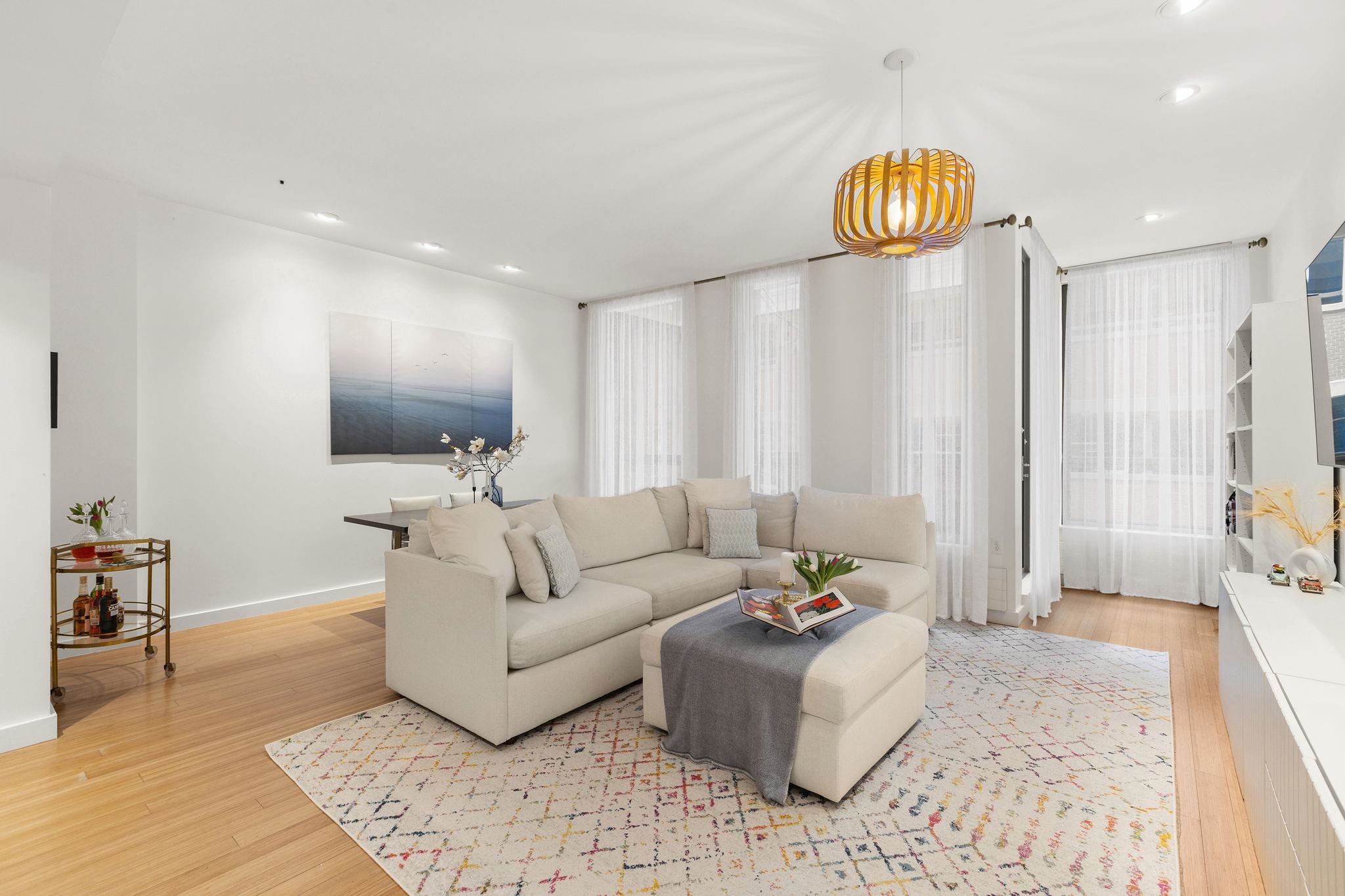 1425 GARDEN ST Unit: 305