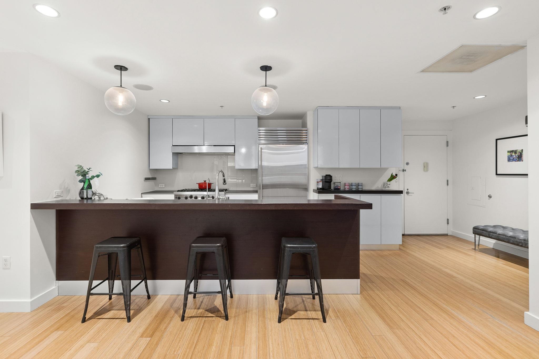 1425 GARDEN ST Unit: 305