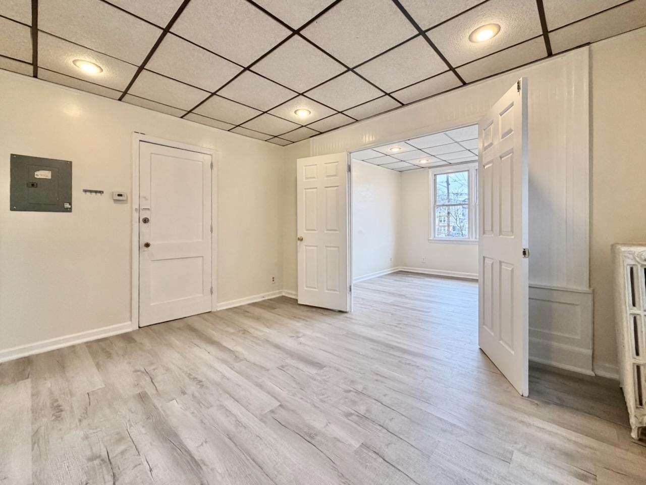 617 GRAND AVE Unit: 2