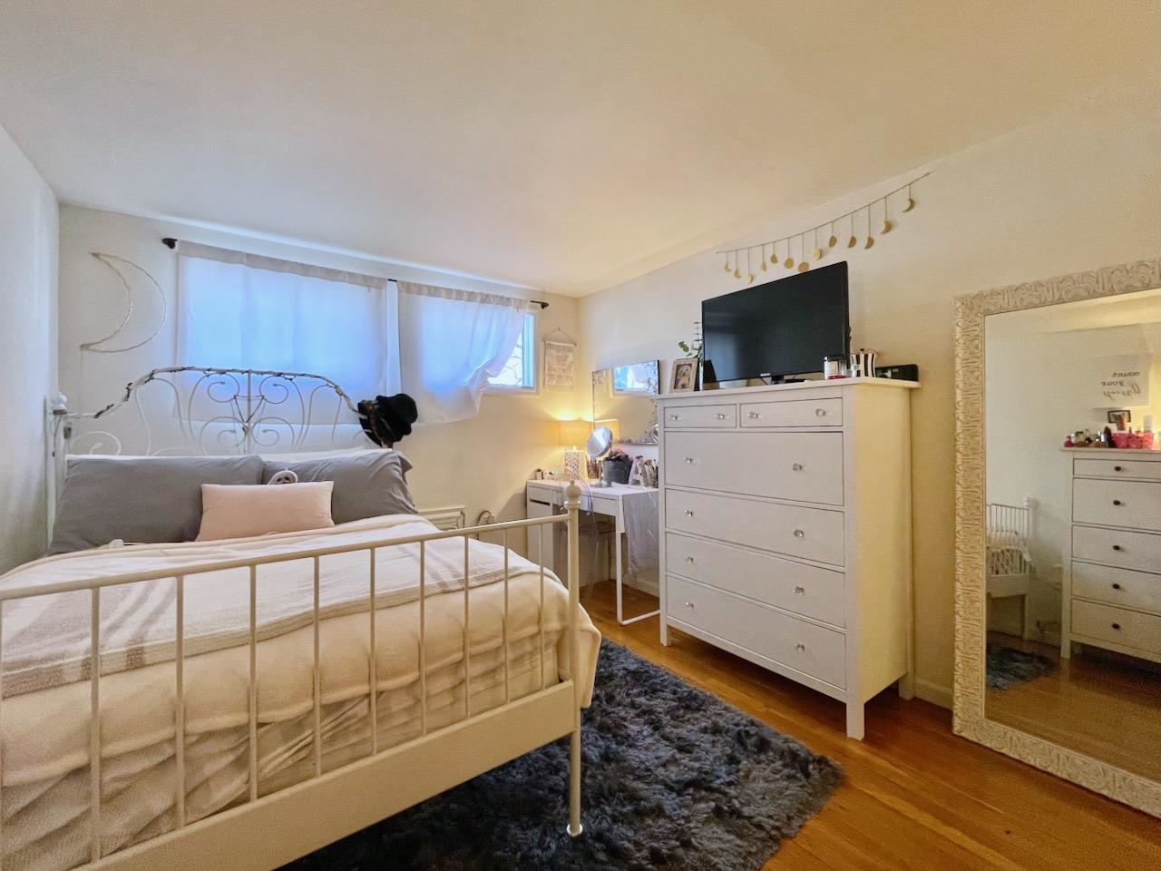 707 ADAMS ST Unit: 1R