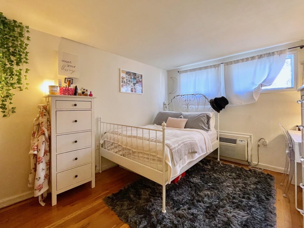 707 ADAMS ST Unit: 1R