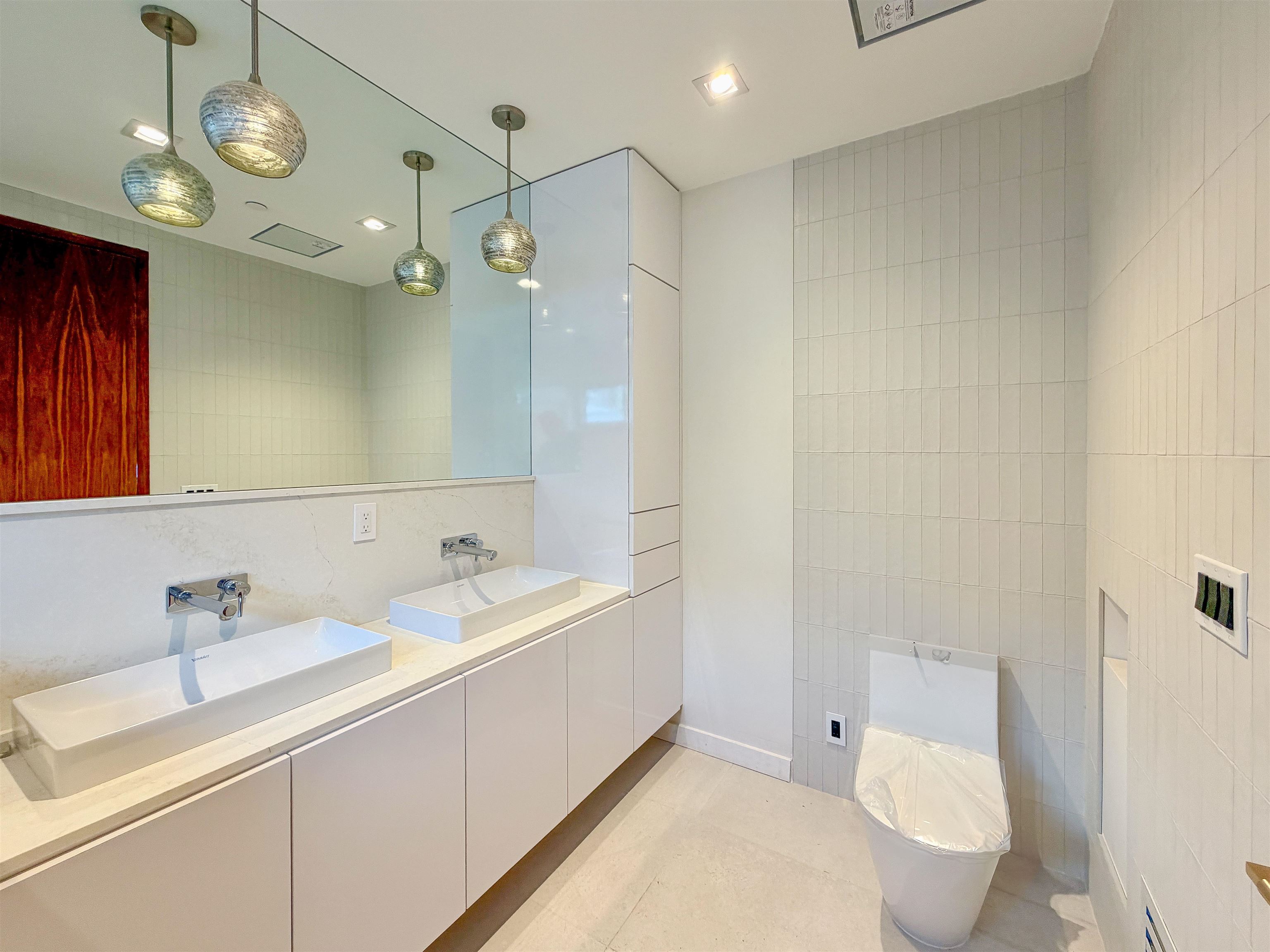 87 JEFFERSON ST Unit: 1