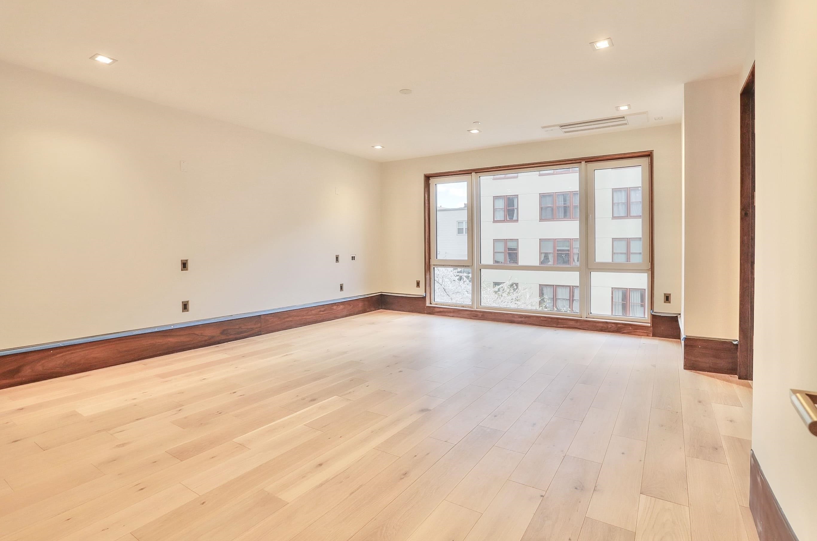 87 JEFFERSON ST Unit: 1