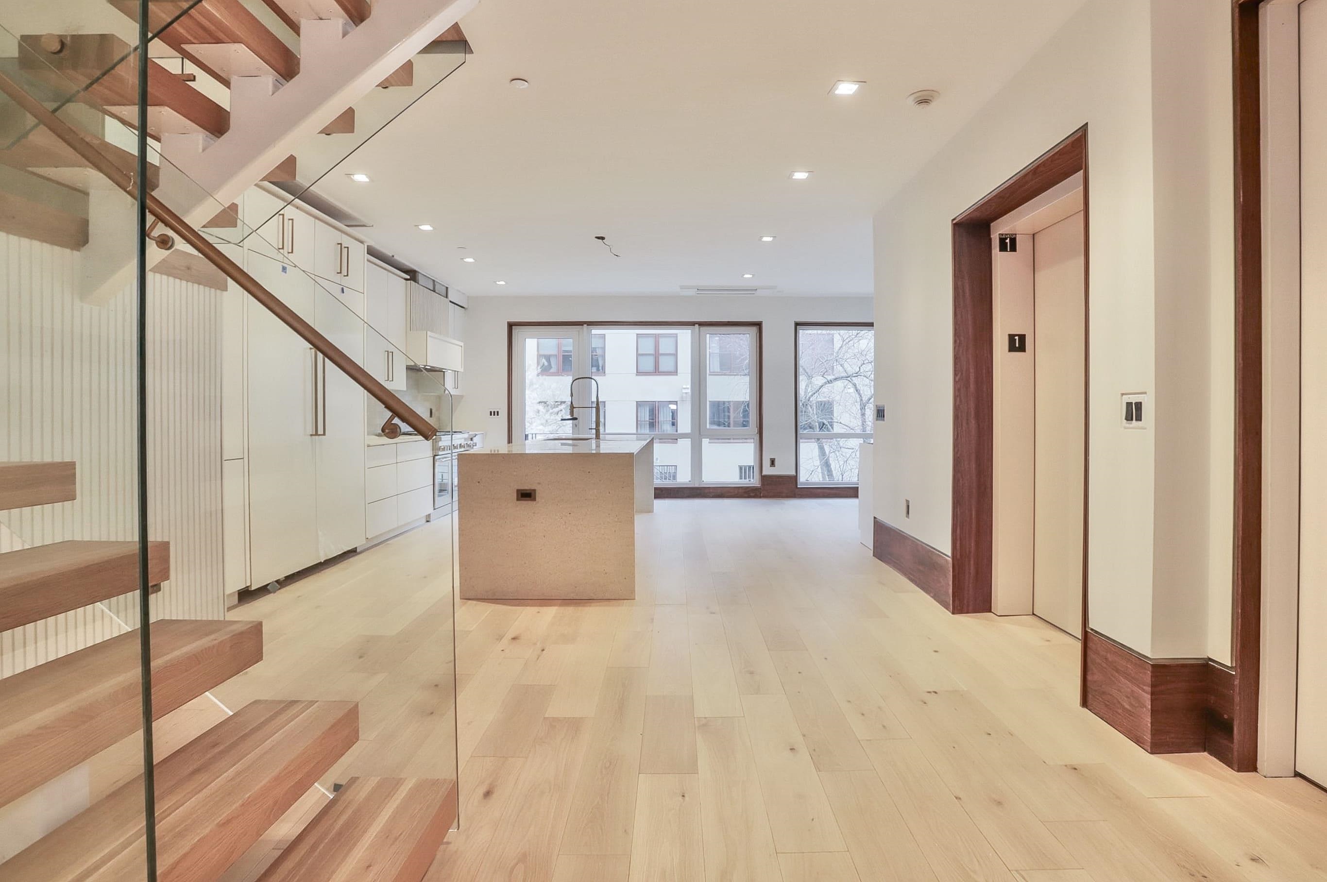 87 JEFFERSON ST Unit: 1