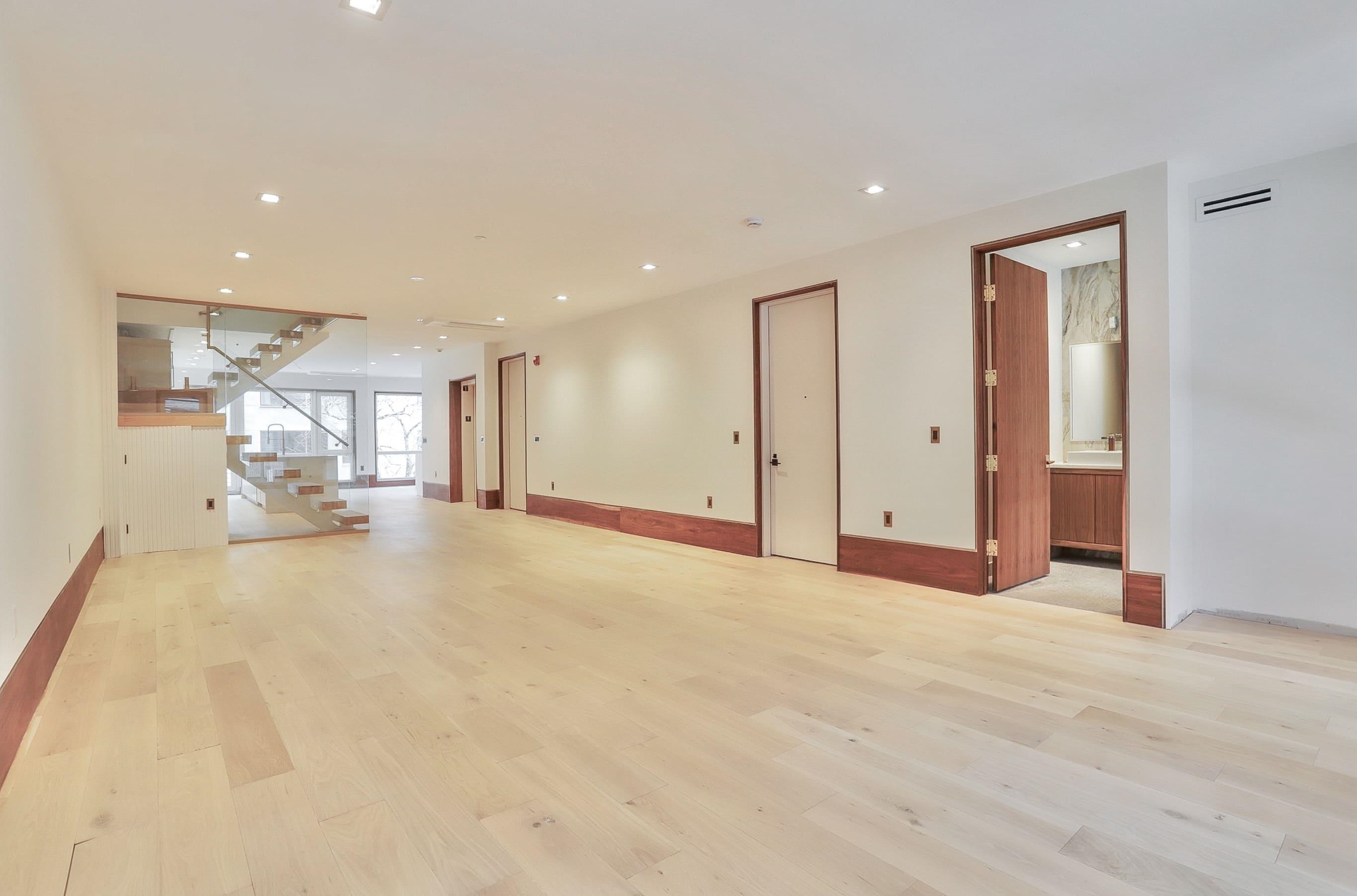 87 JEFFERSON ST Unit: 1