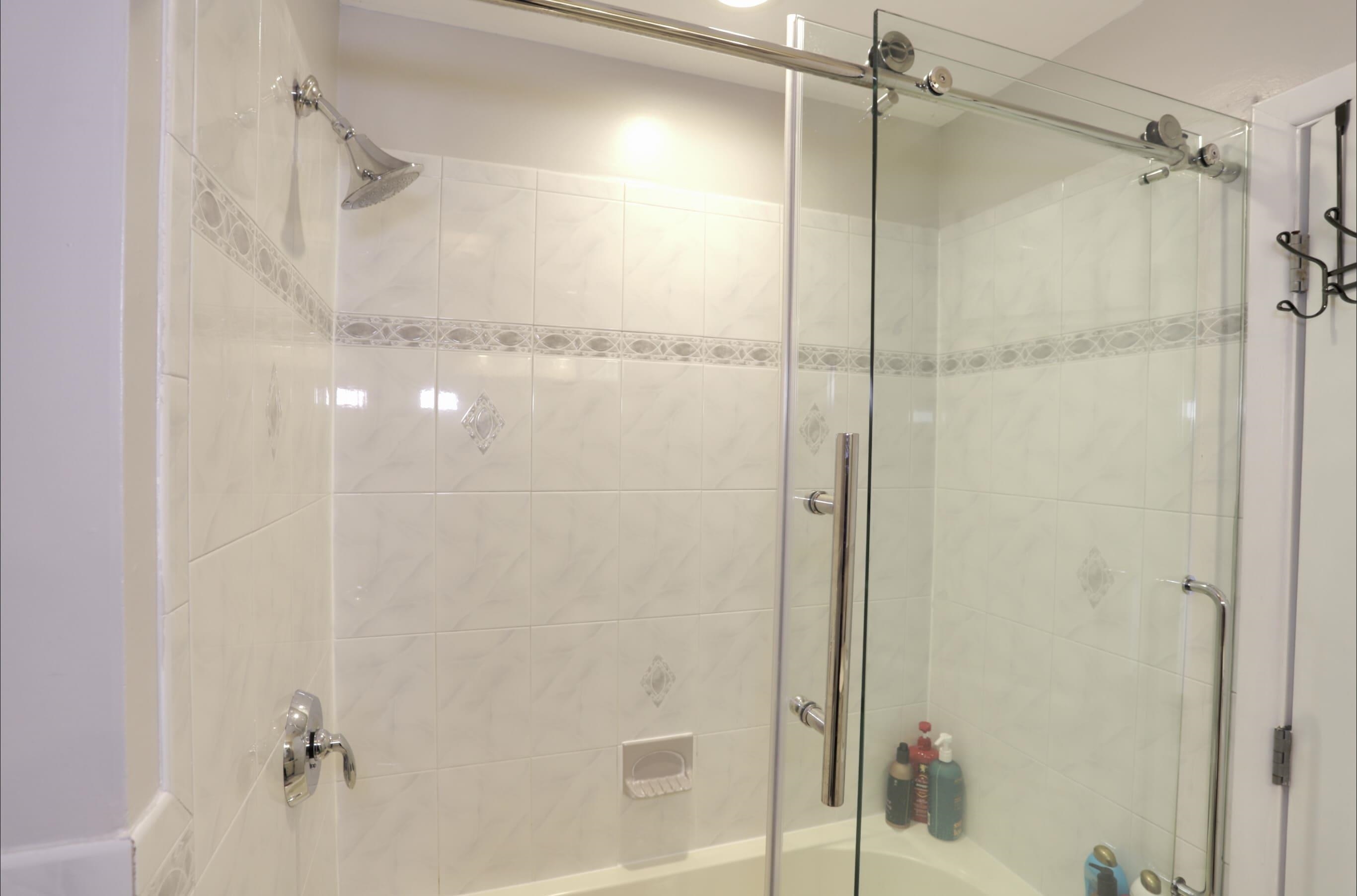 421 JACKSON ST Unit: 1