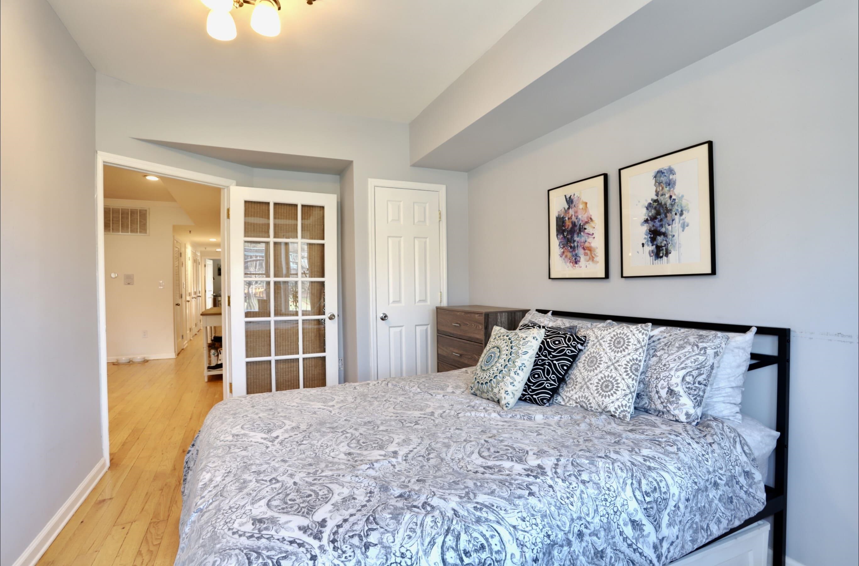 421 JACKSON ST Unit: 1