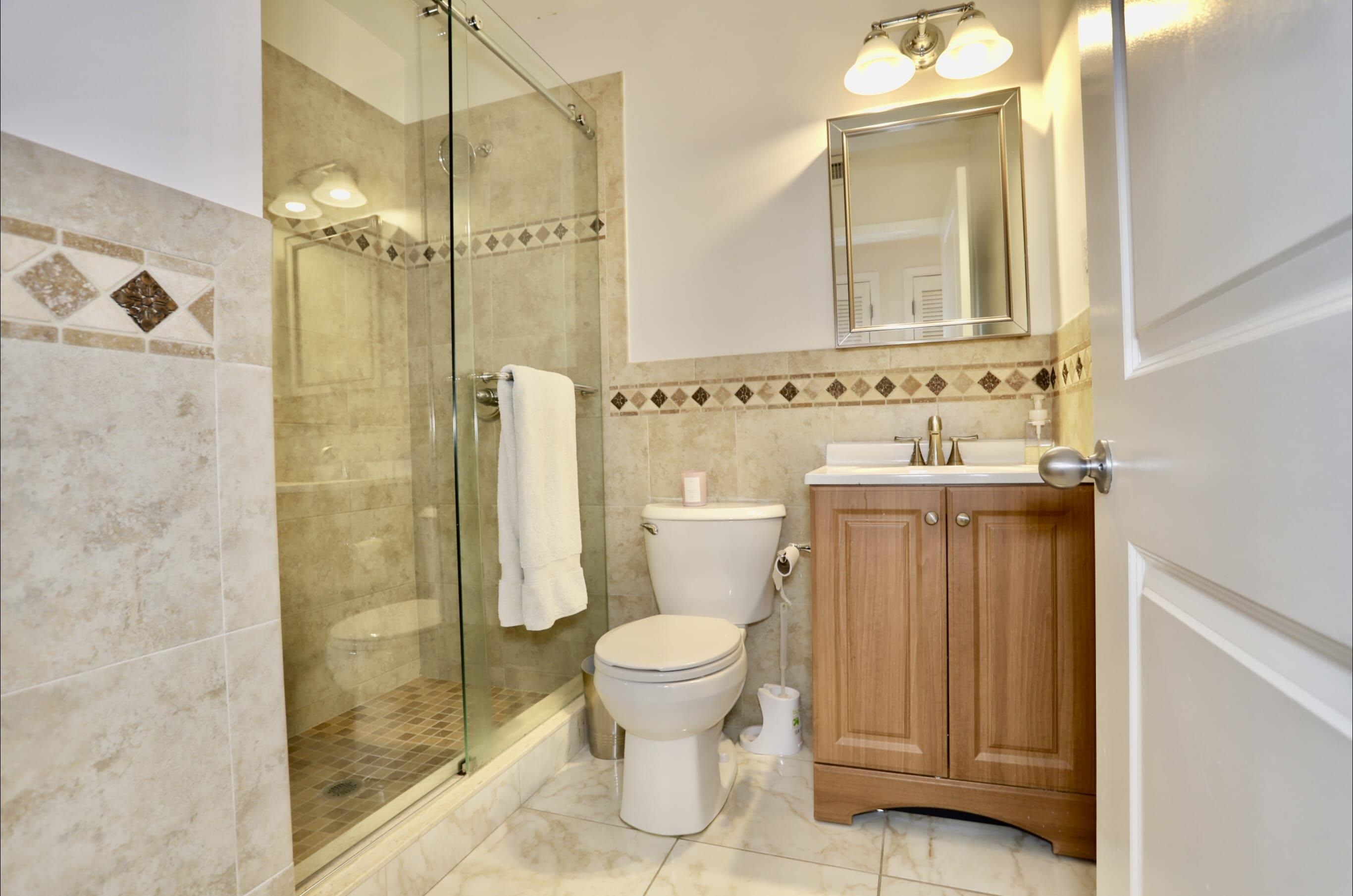 421 JACKSON ST Unit: 1