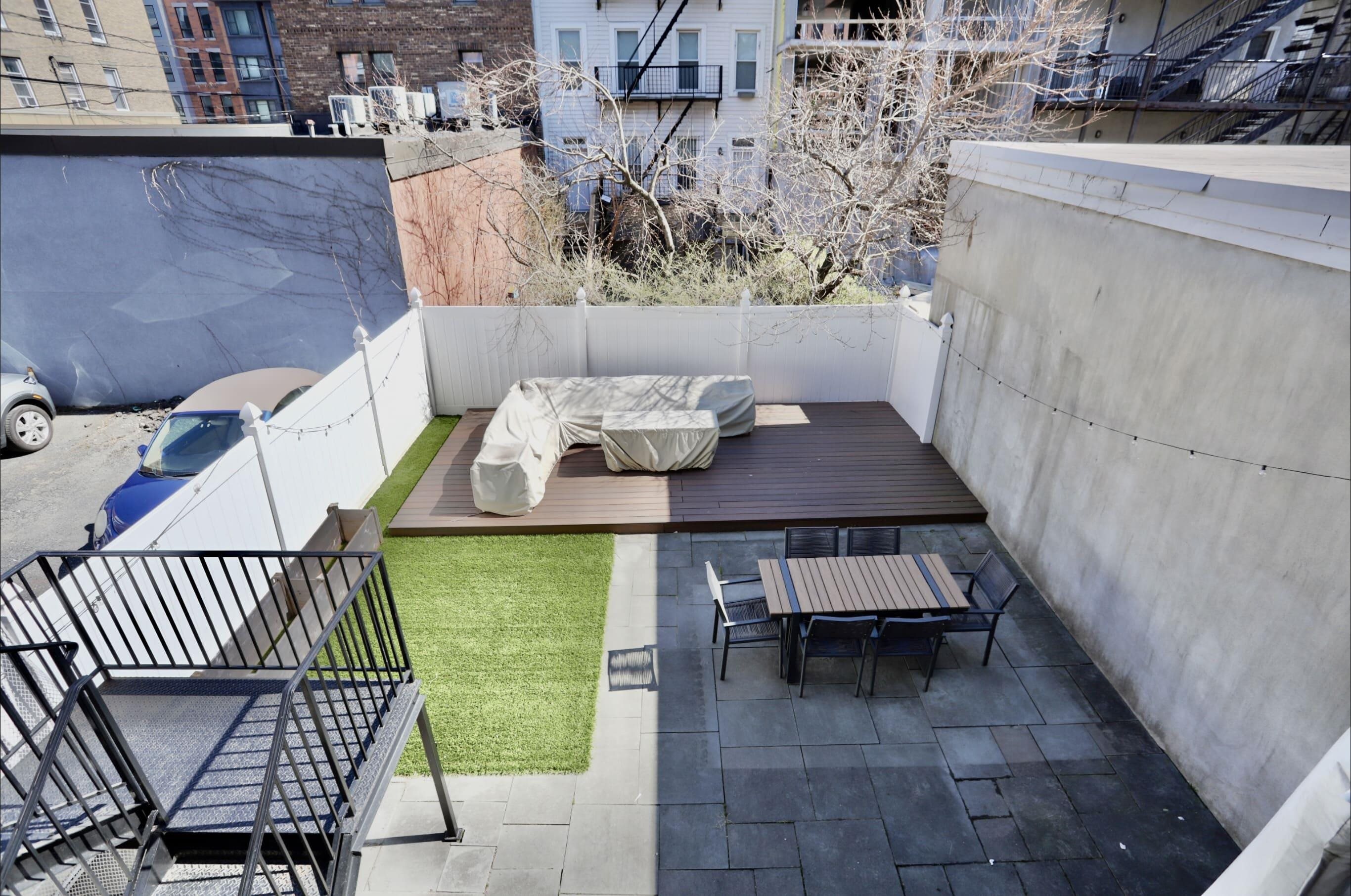 421 JACKSON ST Unit: 1