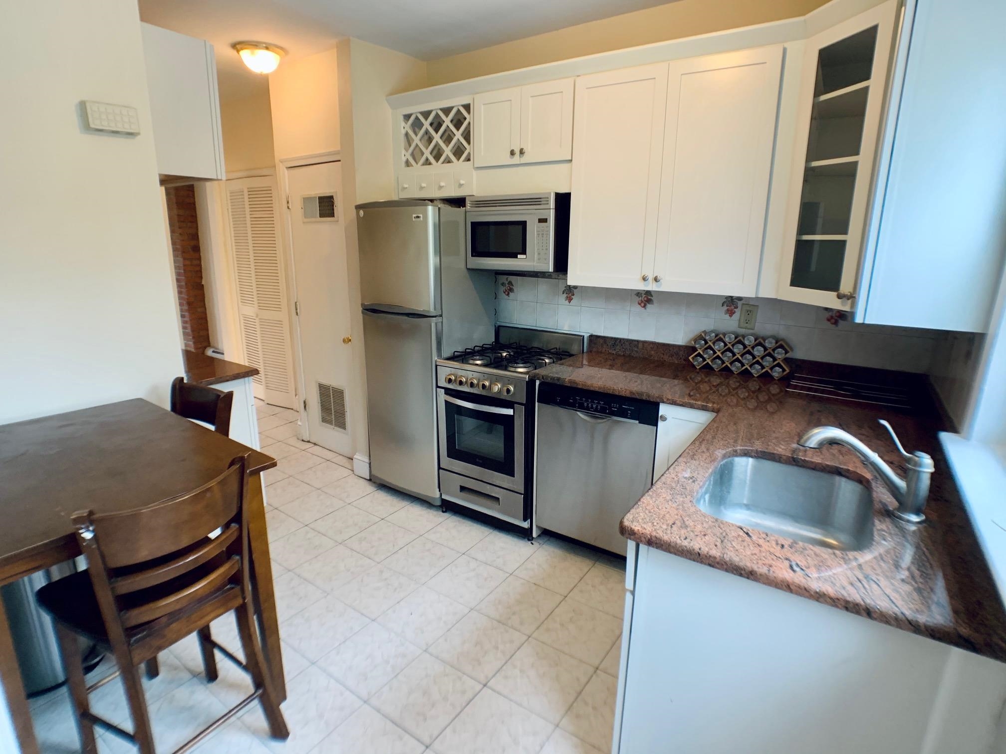 530 GARDEN ST Unit: 2