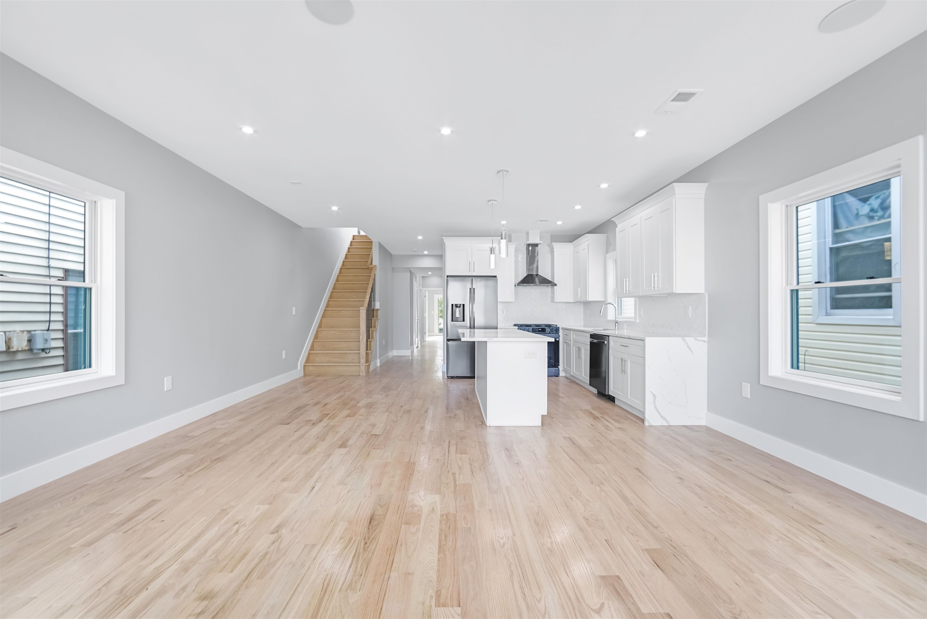 88 WEST 20TH ST Unit: 2