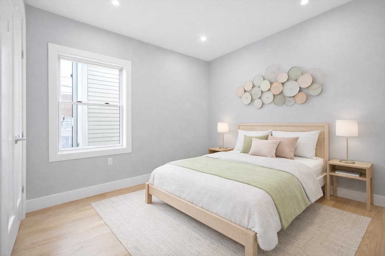 88 WEST 20TH ST Unit: 2