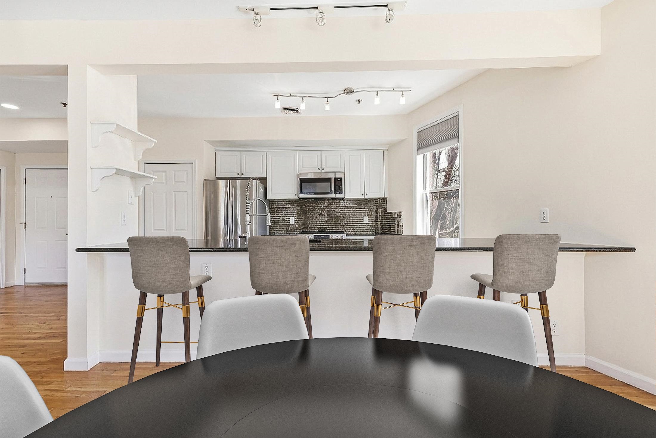 380 NEWARK ST Unit: 2D