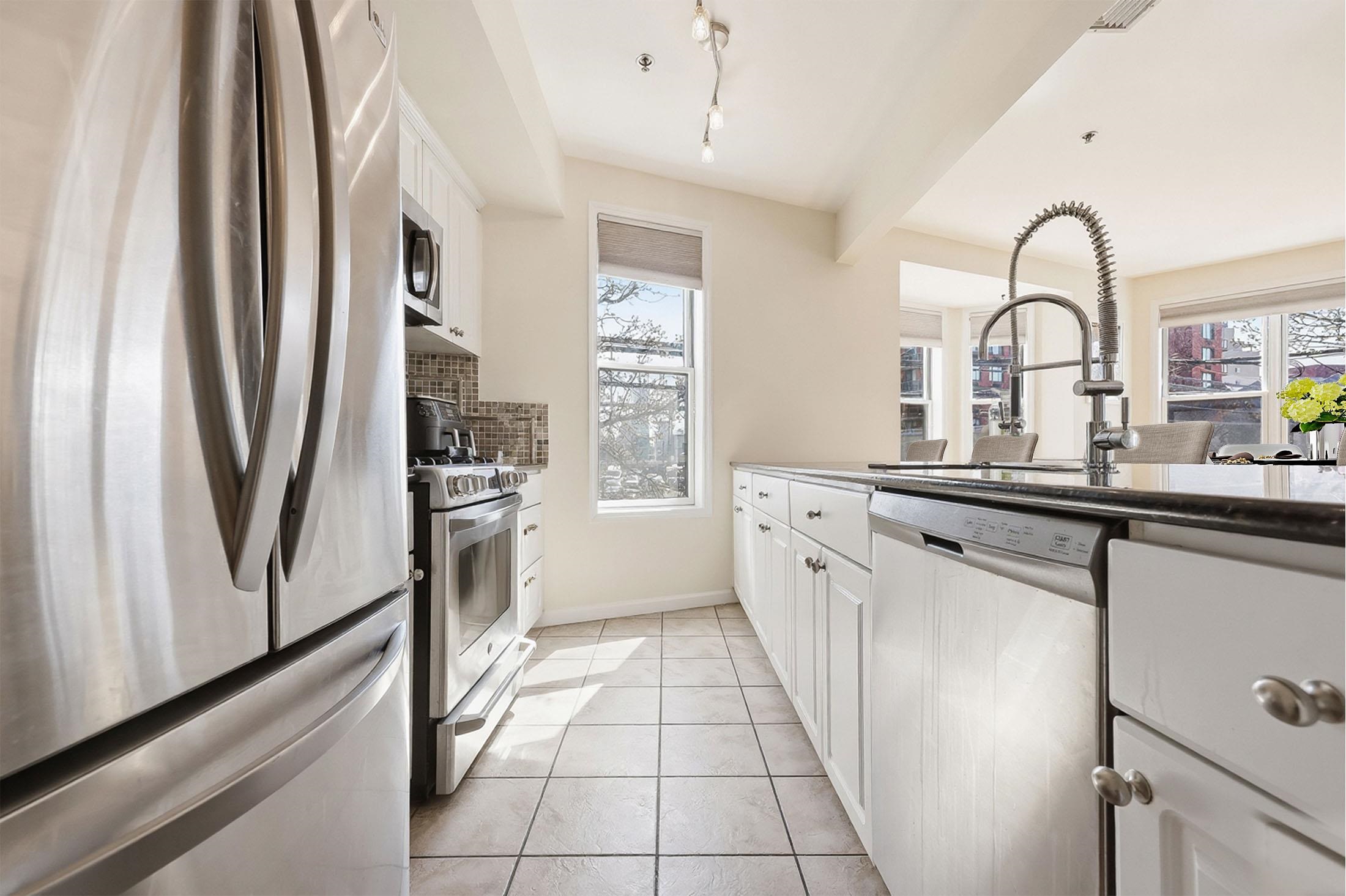 380 NEWARK ST Unit: 2D